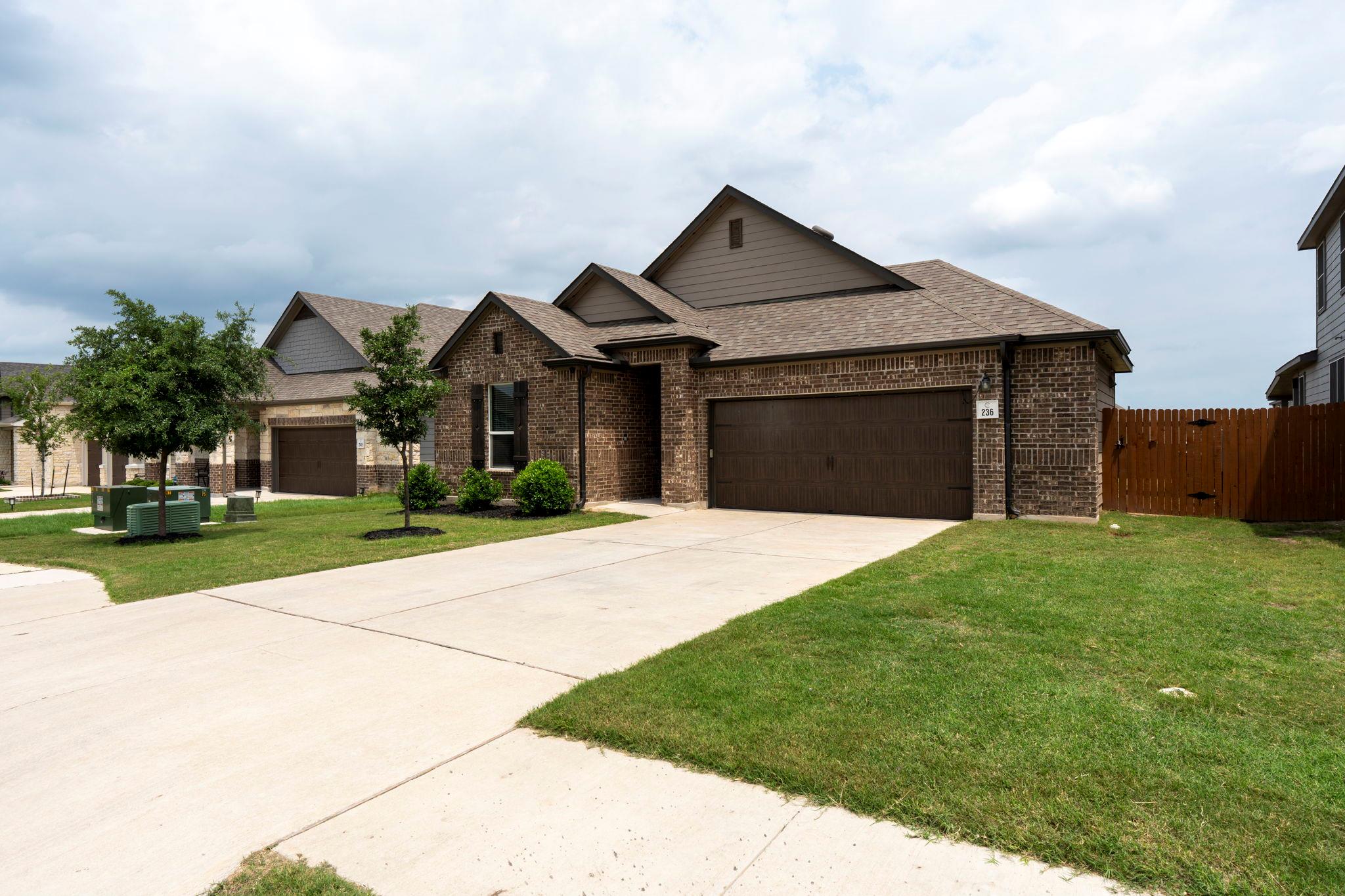 236 Johnny Cake Dr, Kyle, TX 78640