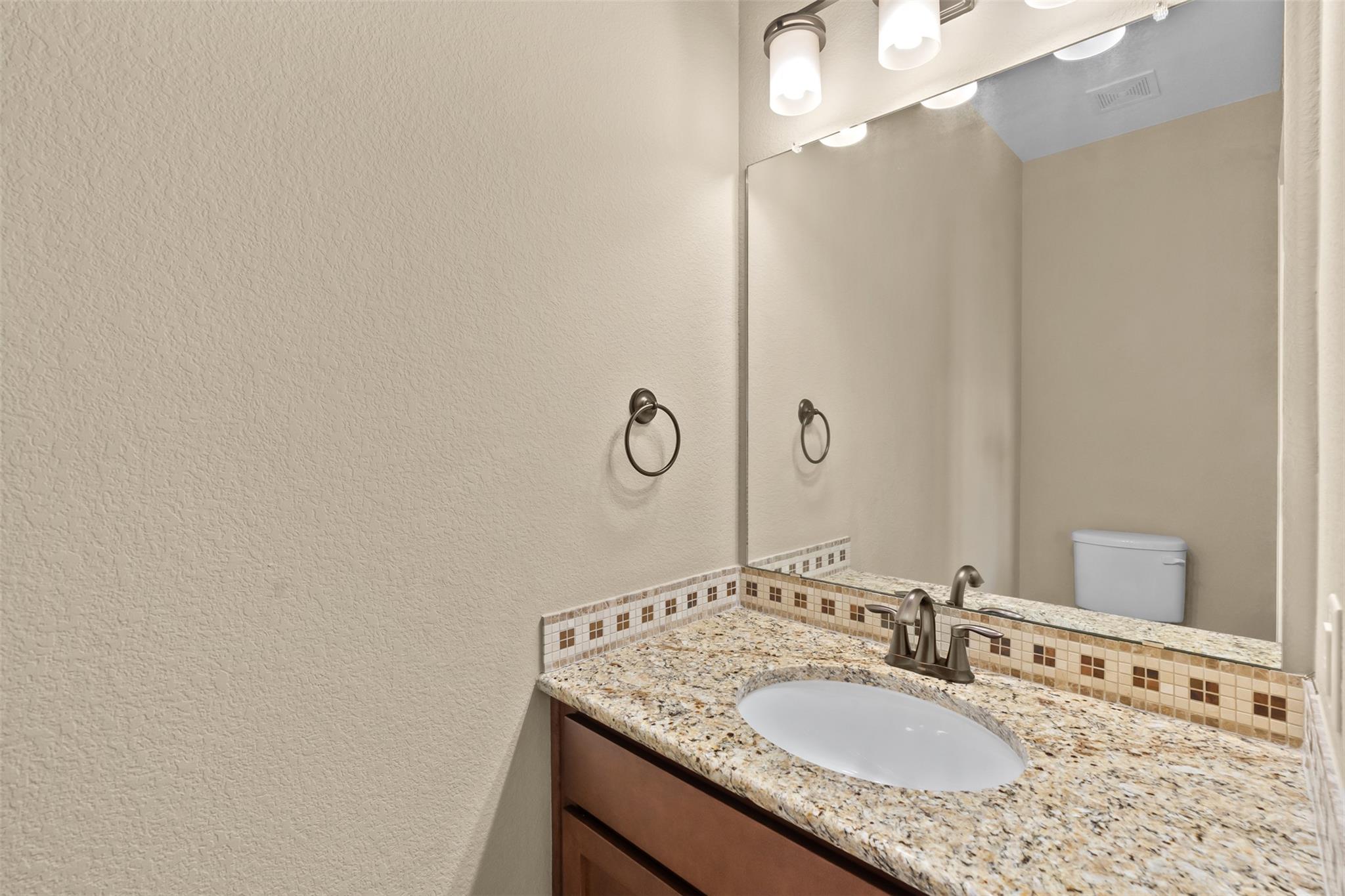 1044 Highknoll Ln, Georgetown, TX 78628