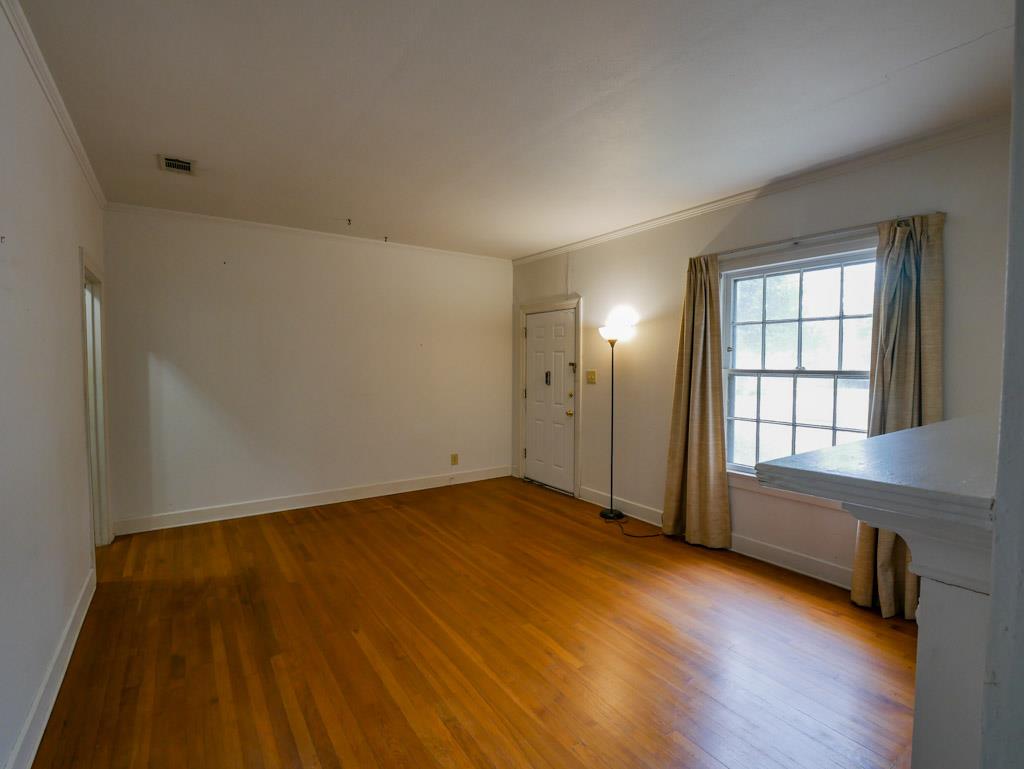 810 E 45th St, Austin, TX 78751