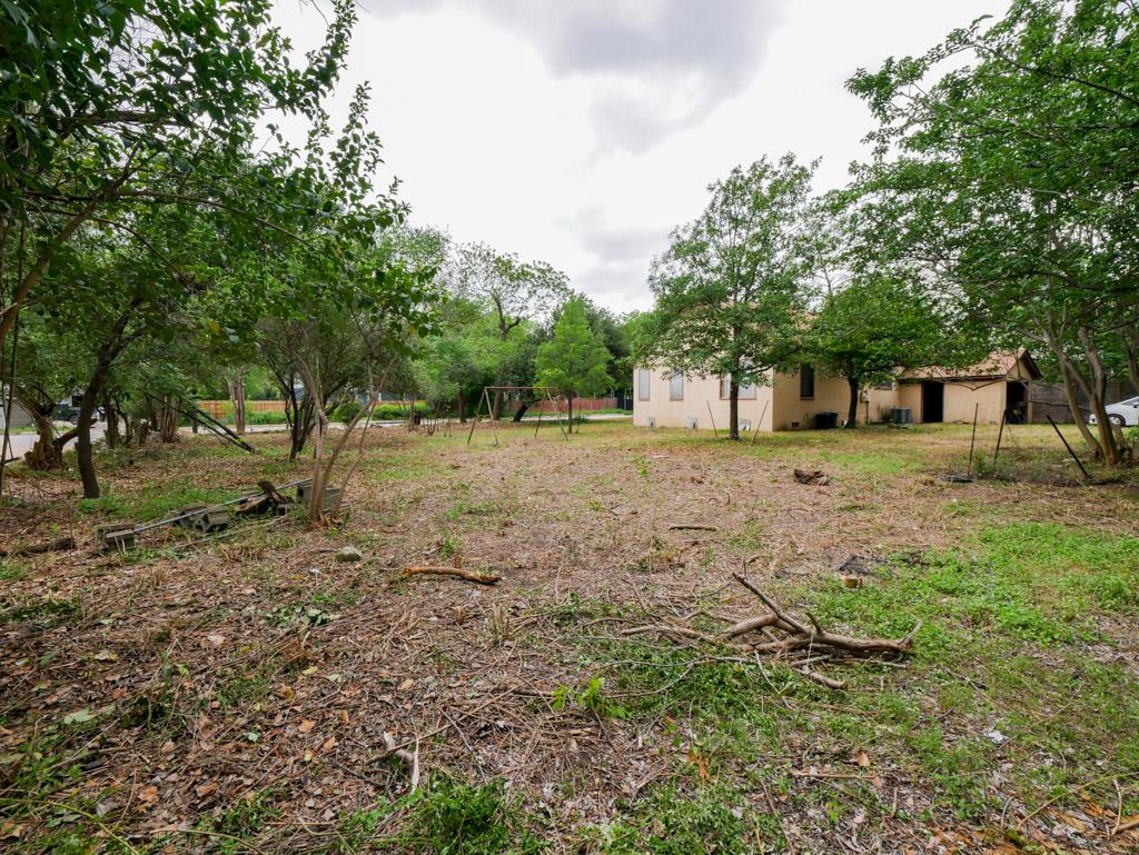 810 E 45th St, Austin, TX 78751