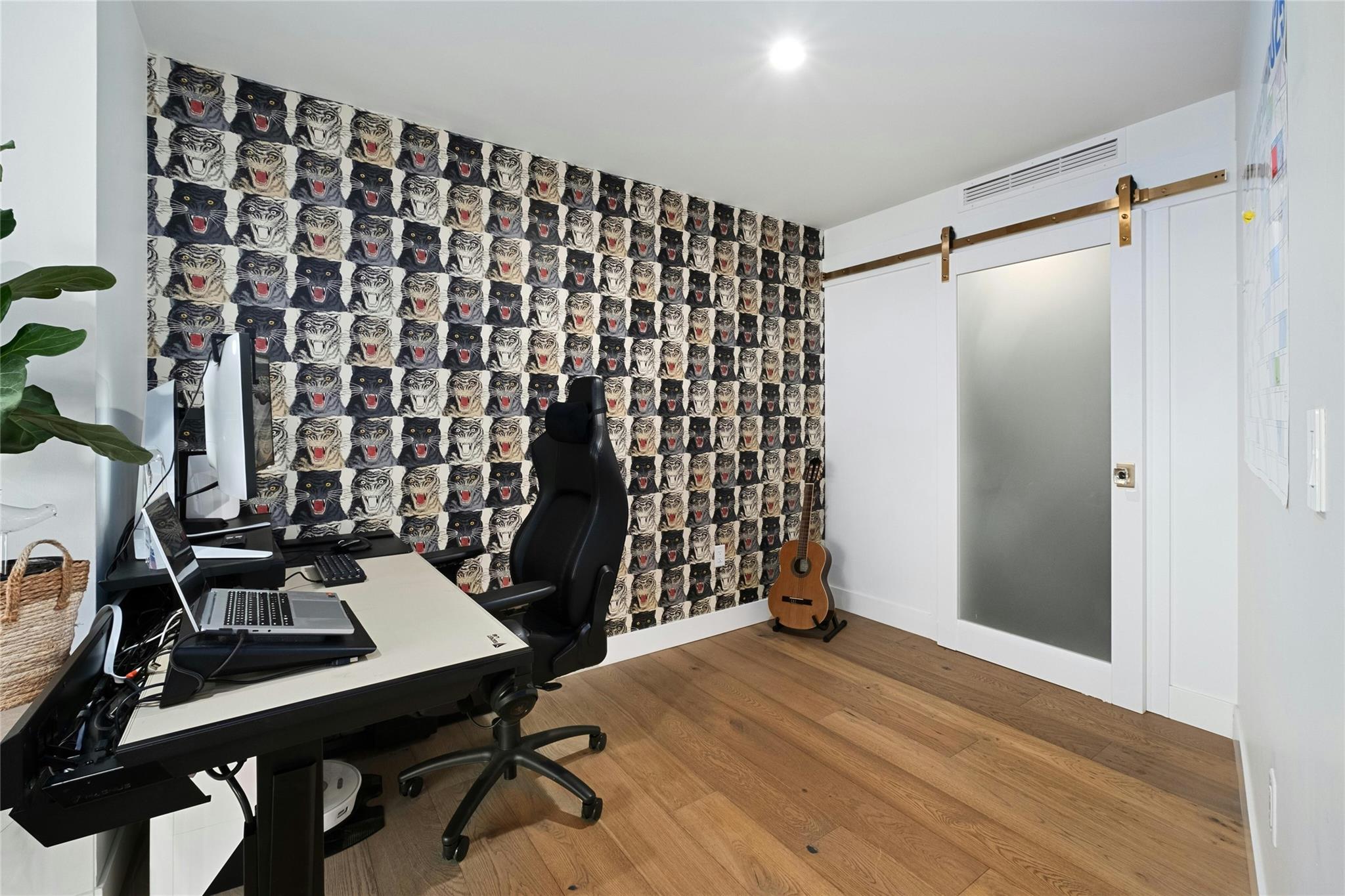 70 Rainey St # 2702, Austin, TX 78701