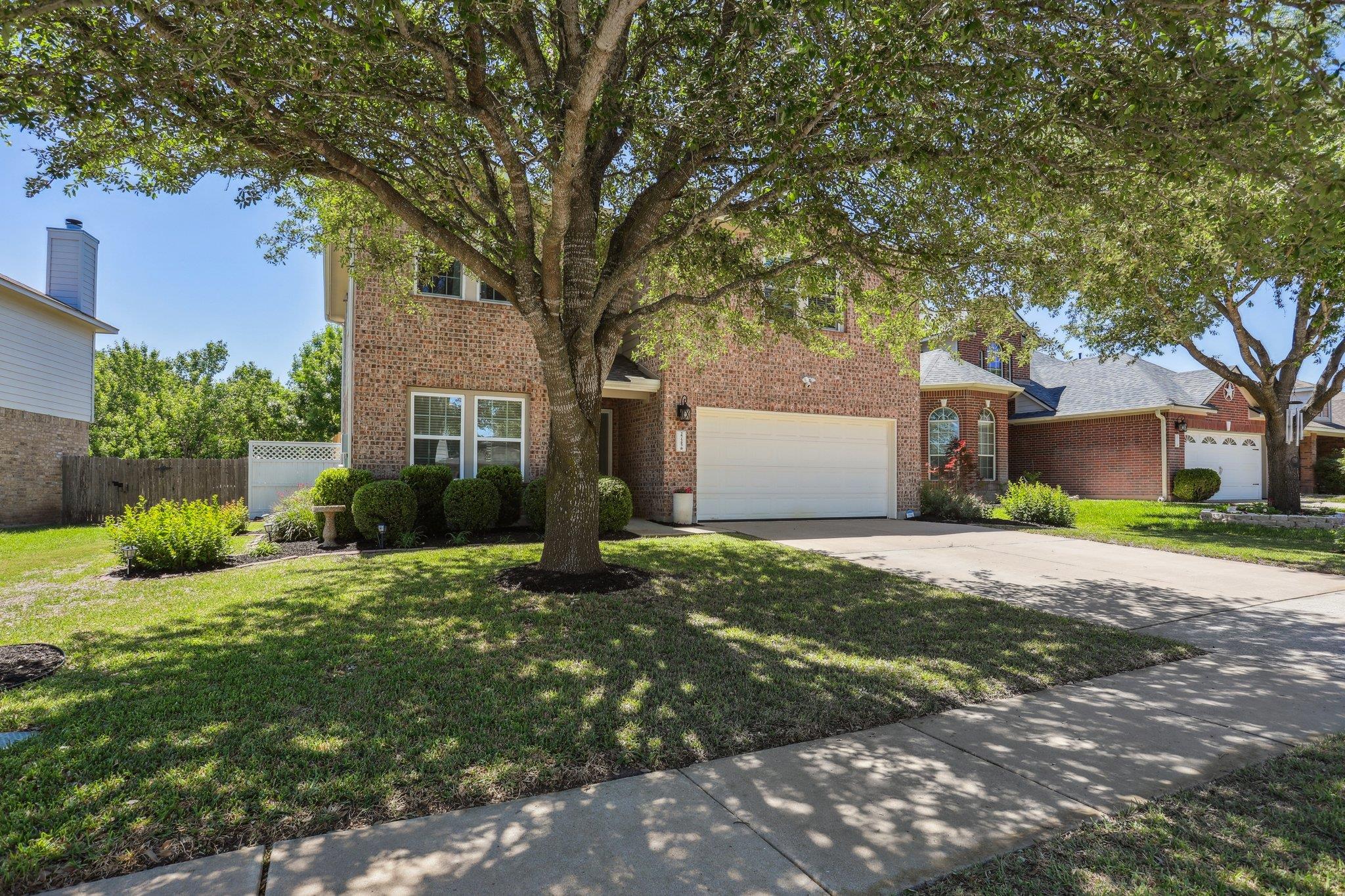 2725 Kickapoo Cavern Dr, Pflugerville, TX 78660