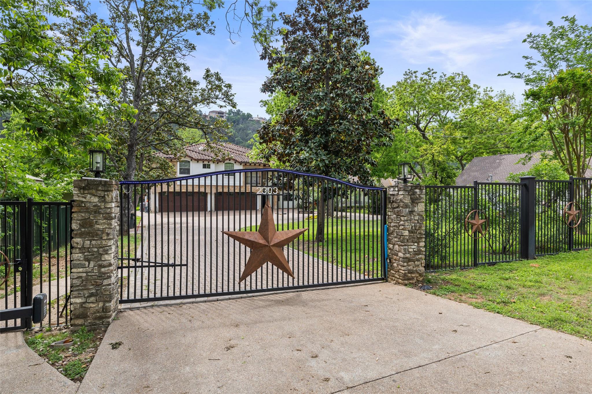 2303 Manana St, Austin, TX 78730