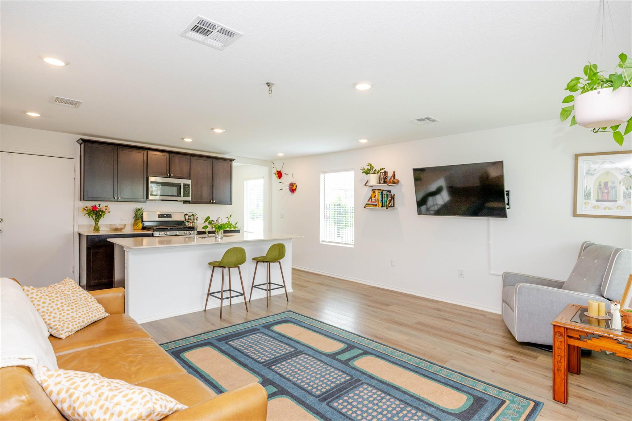 7224 Dancing Wind Ln, Del Valle, TX 78617