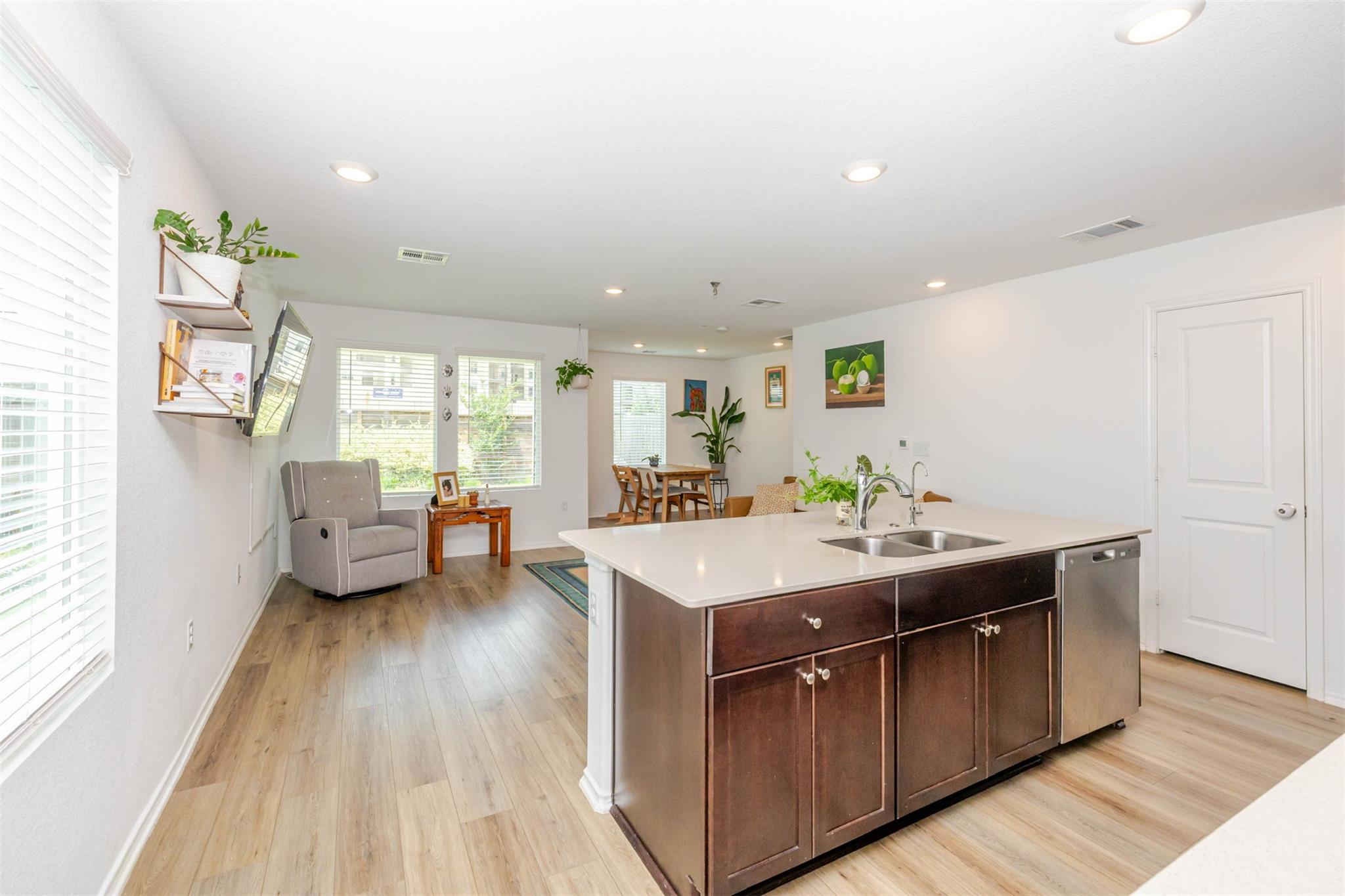 7224 Dancing Wind Ln, Del Valle, TX 78617