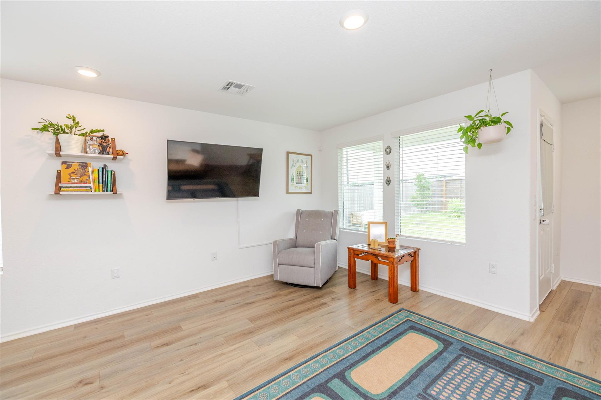 7224 Dancing Wind Ln, Del Valle, TX 78617