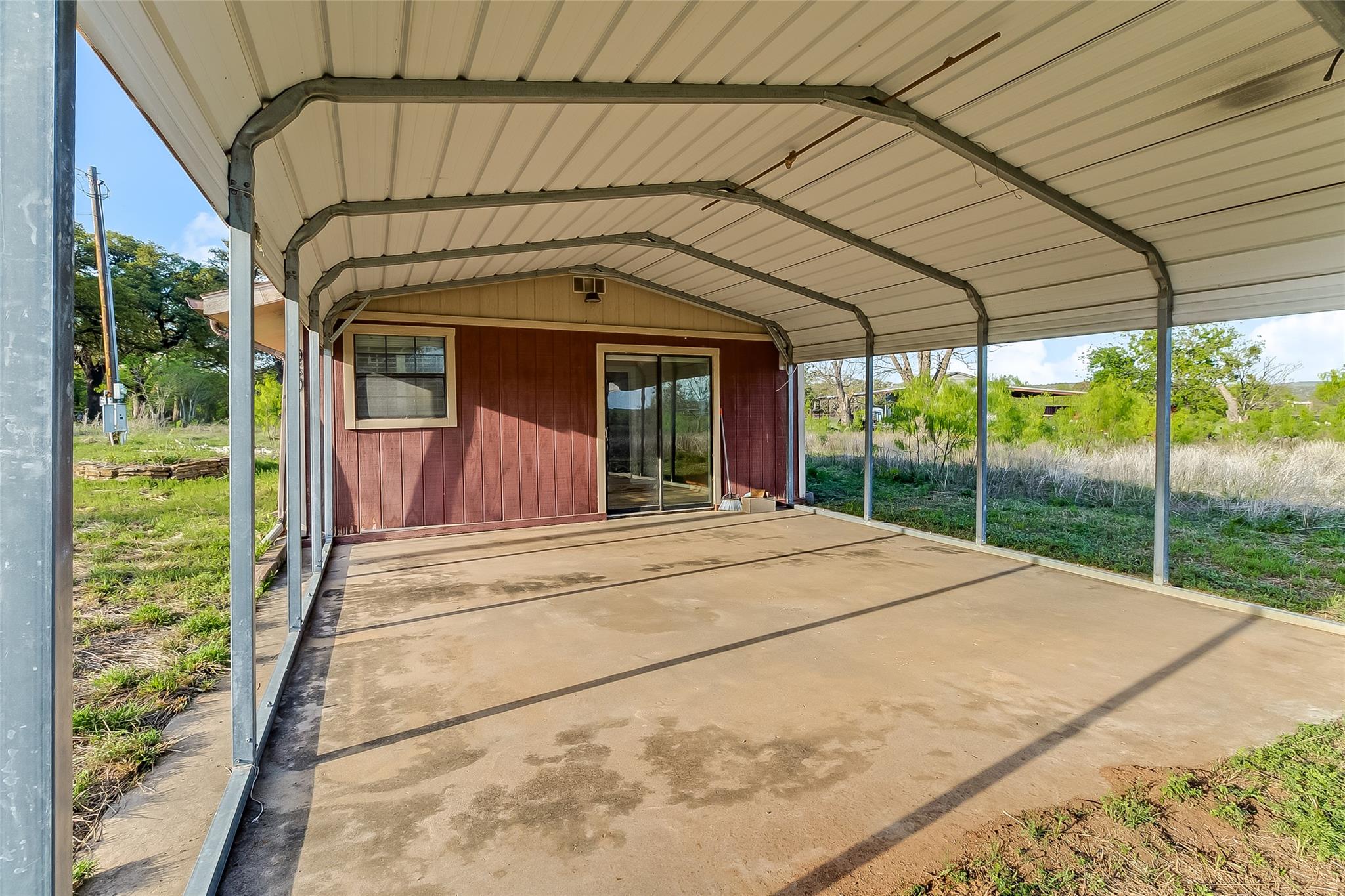 950 County Road 221, Tow, TX 78672