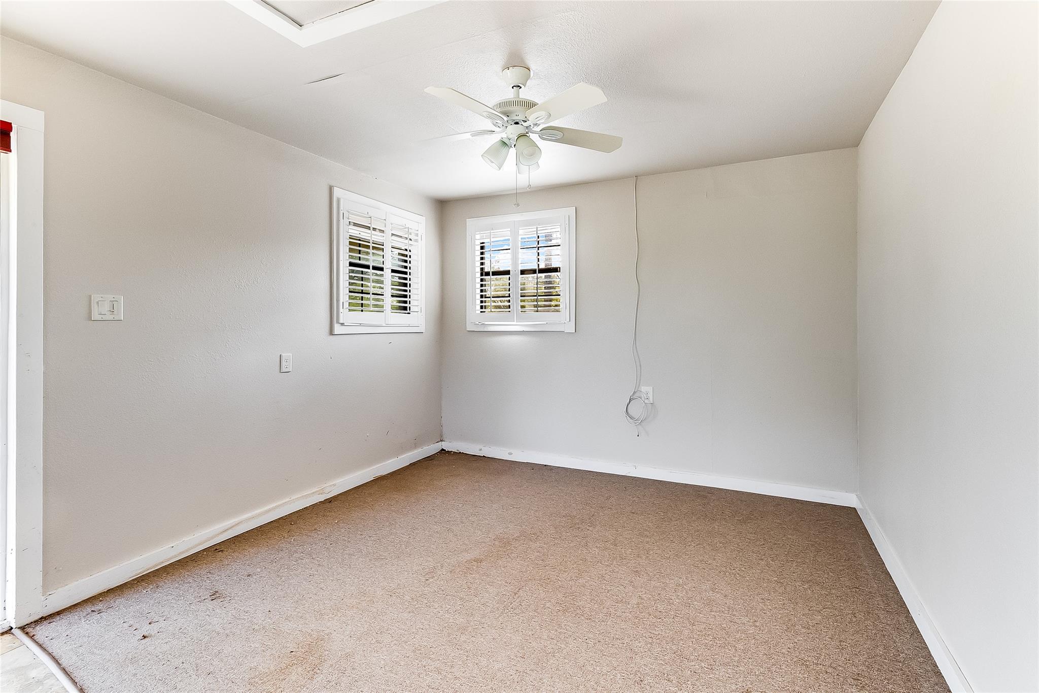 950 County Road 221, Tow, TX 78672