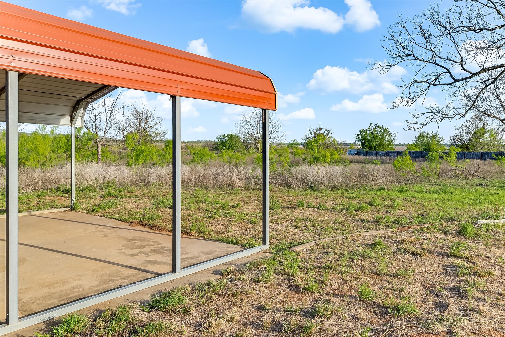 950 County Road 221, Tow, TX 78672