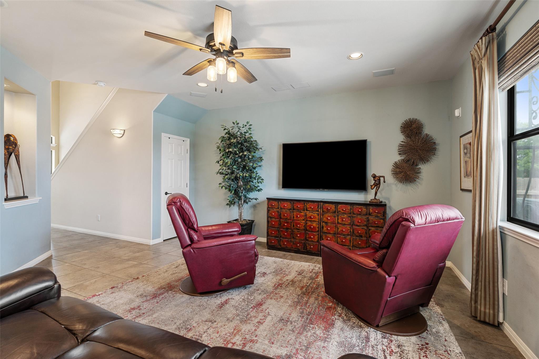 6006 Seville Dr, Austin, TX 78724