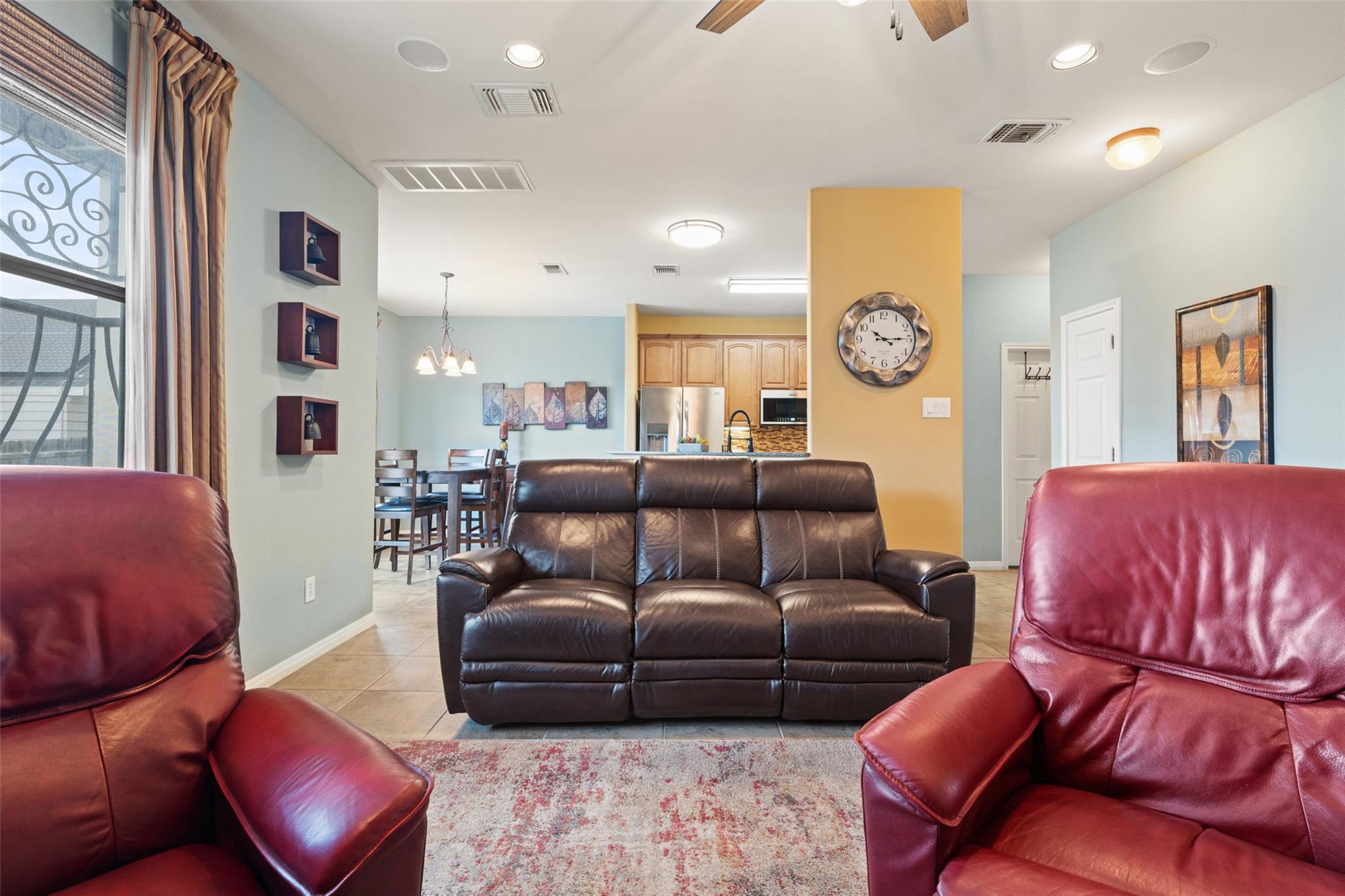 6006 Seville Dr, Austin, TX 78724