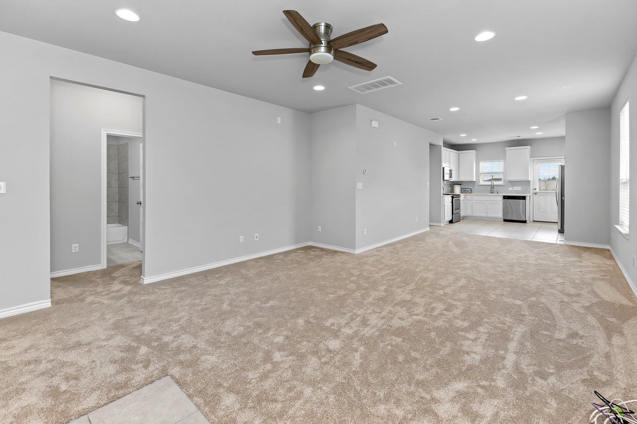 316 Ancellotta Way, Leander, TX 78641