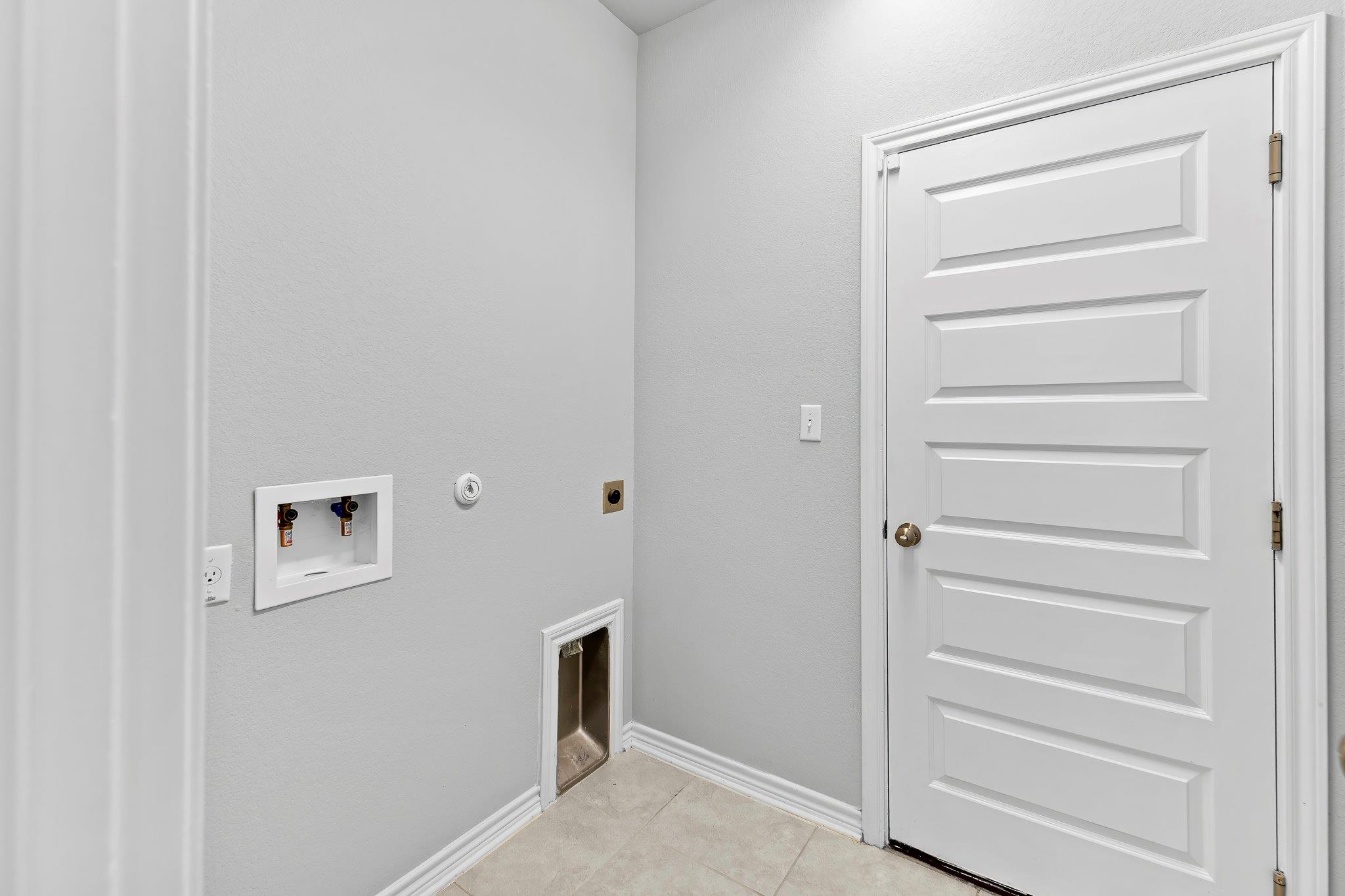 316 Ancellotta Way, Leander, TX 78641