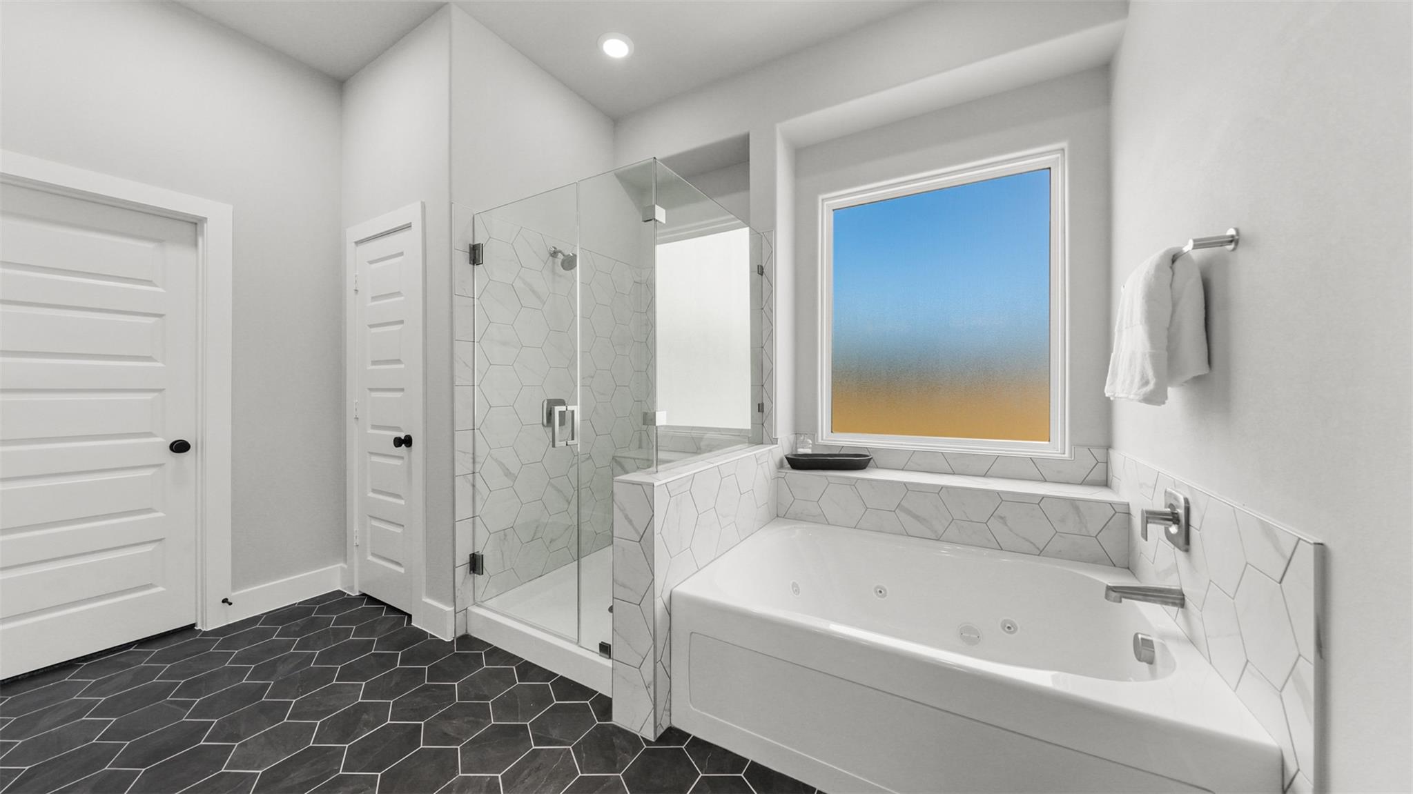 11 Moonlight Ln, Wimberley, TX 78676