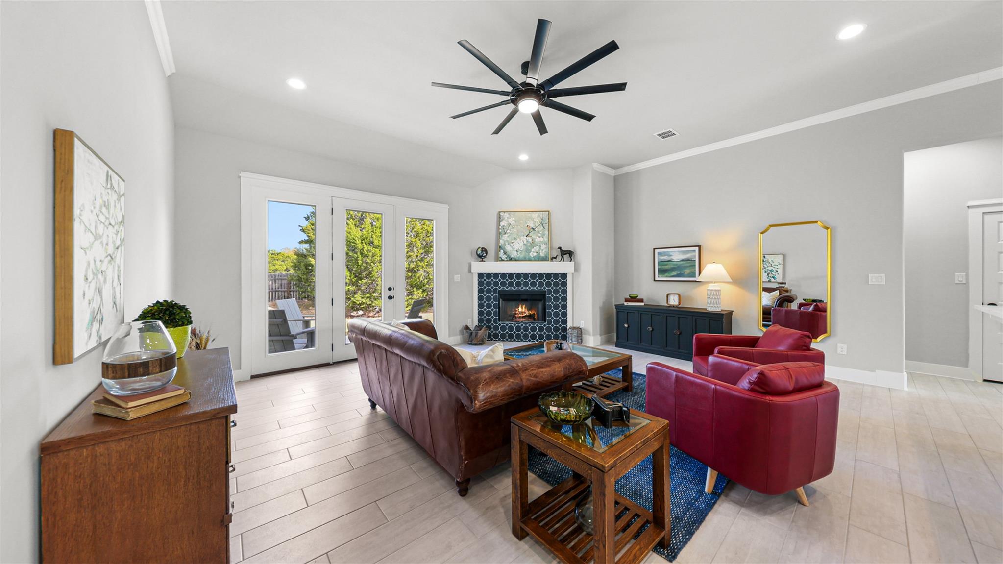 11 Moonlight Ln, Wimberley, TX 78676