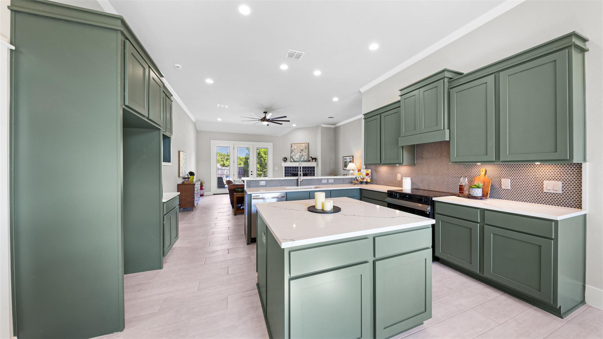 11 Moonlight Ln, Wimberley, TX 78676