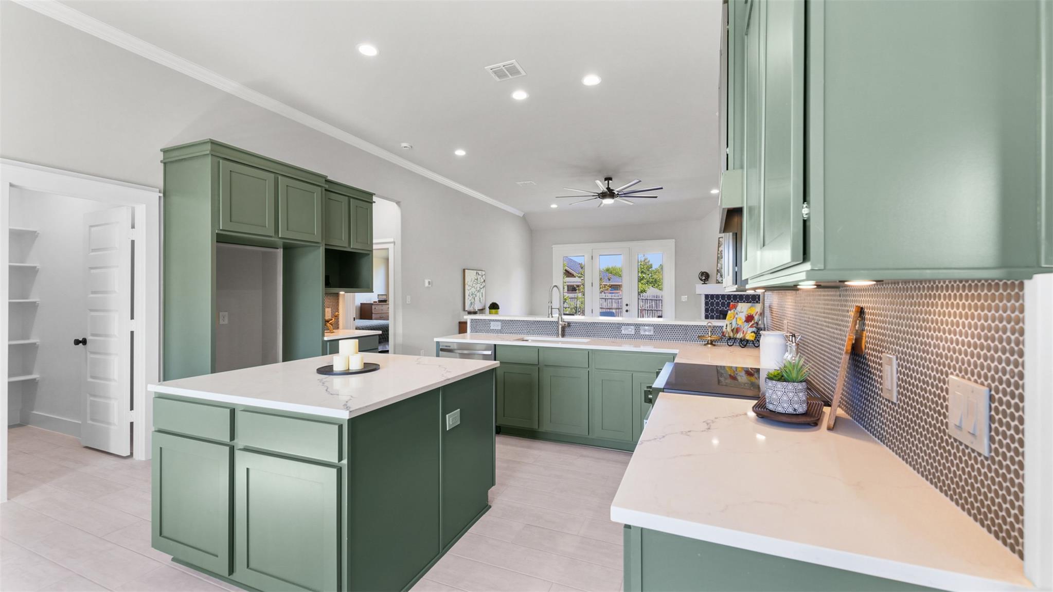 11 Moonlight Ln, Wimberley, TX 78676