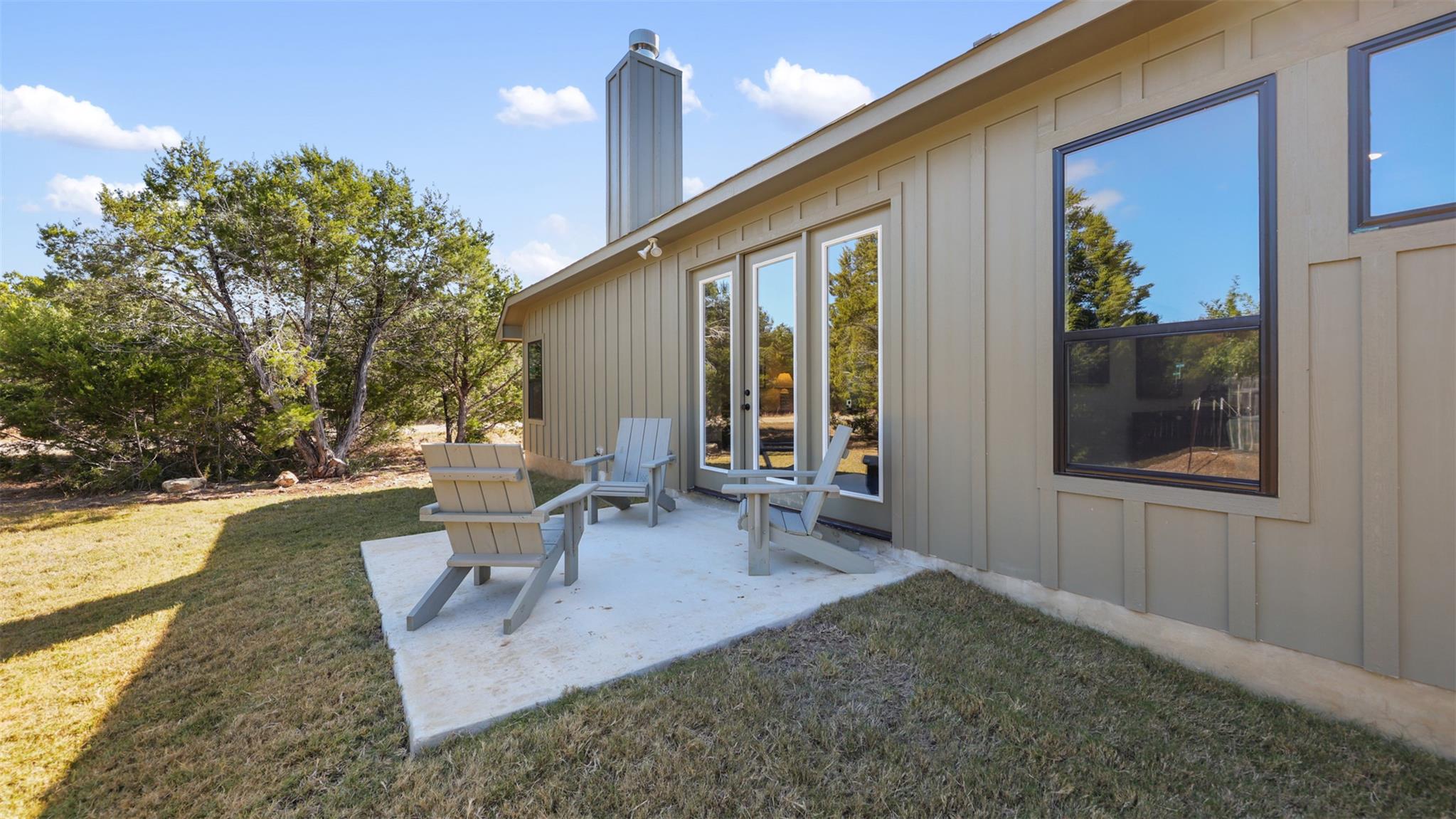 11 Moonlight Ln, Wimberley, TX 78676