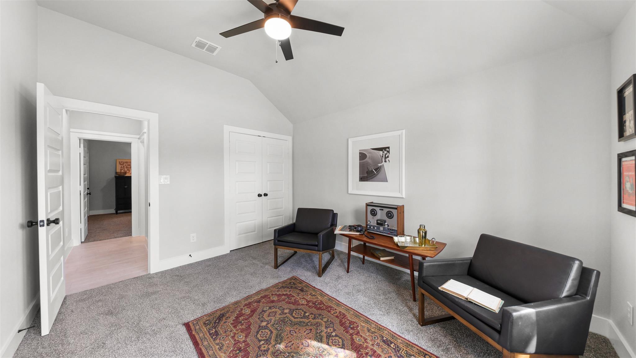 11 Moonlight Ln, Wimberley, TX 78676