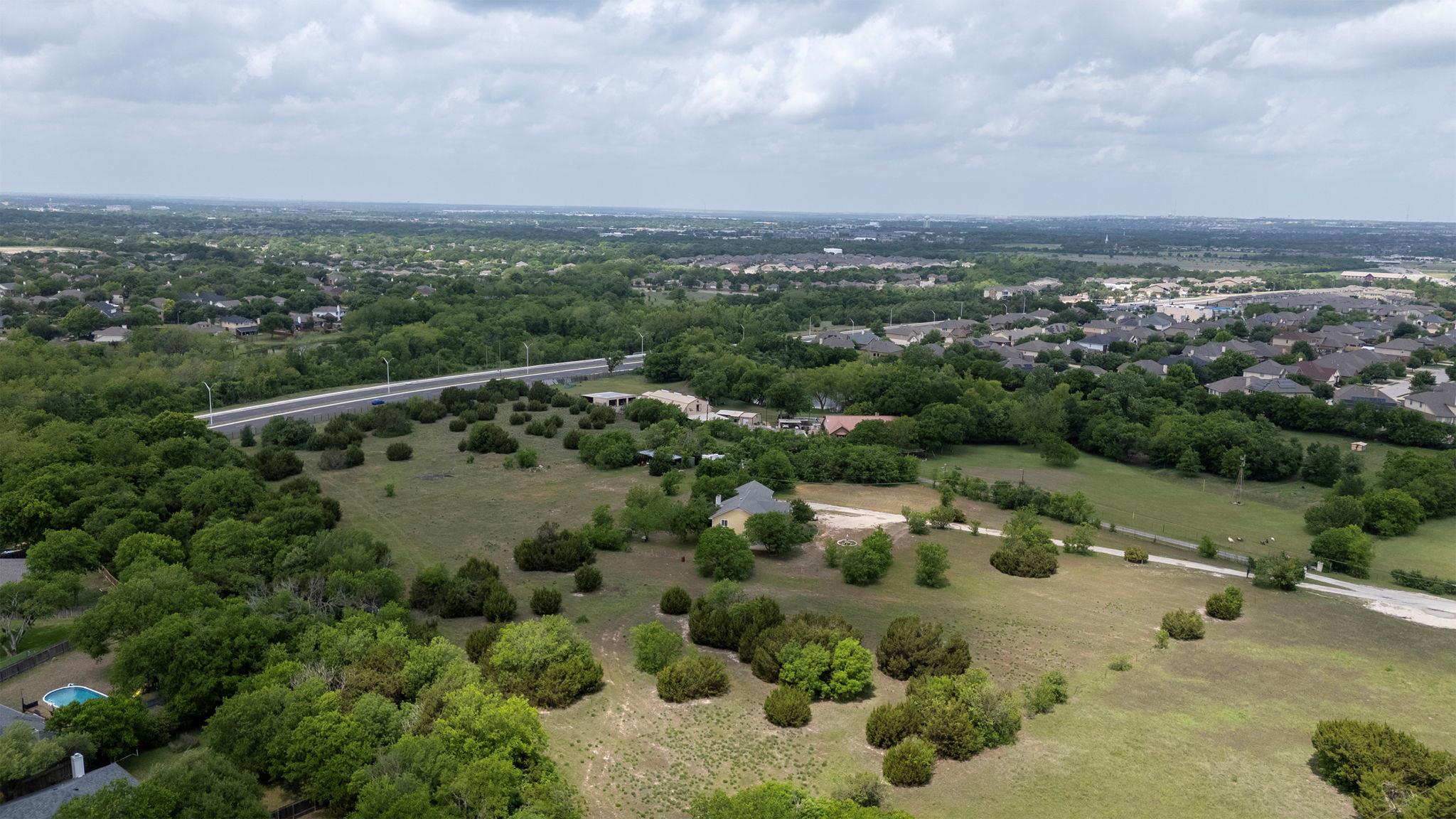 1294 Johnson Ln, Round Rock, TX 78665