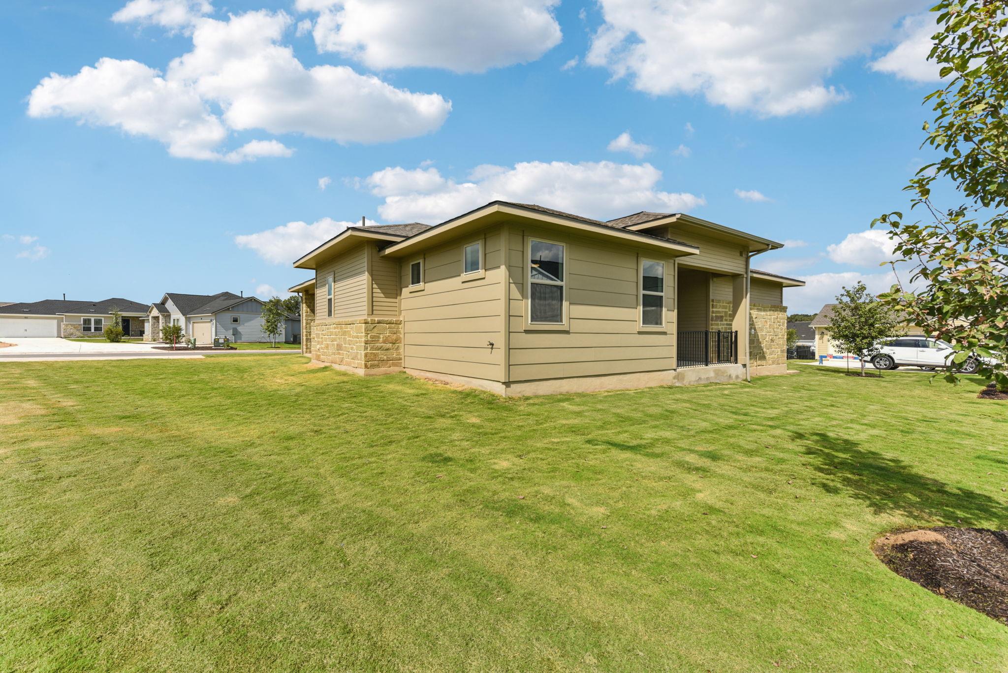 133 Antoinette Way # 101, San Marcos, TX 78666