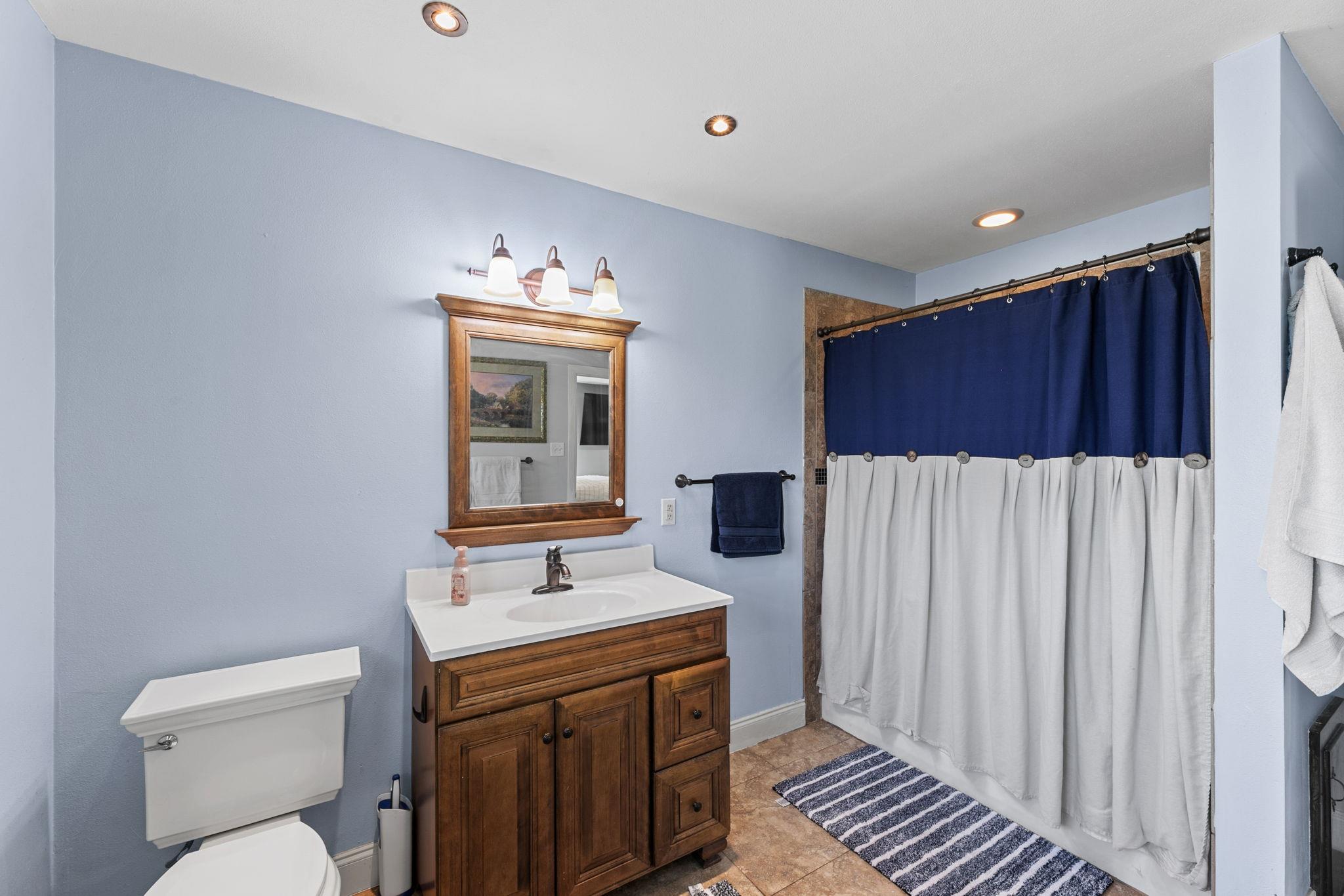 5800 Curran Dr, Von Ormy, TX 78073