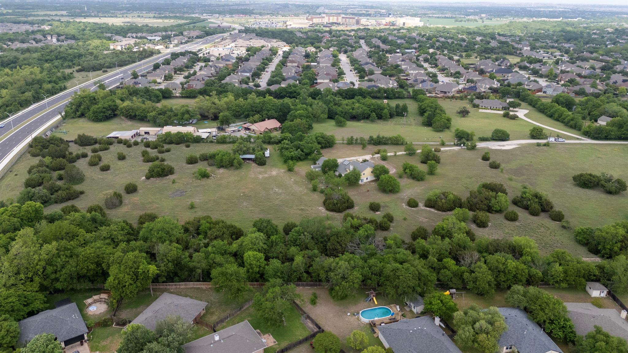 1294 Johnson Ln, Round Rock, TX 78665