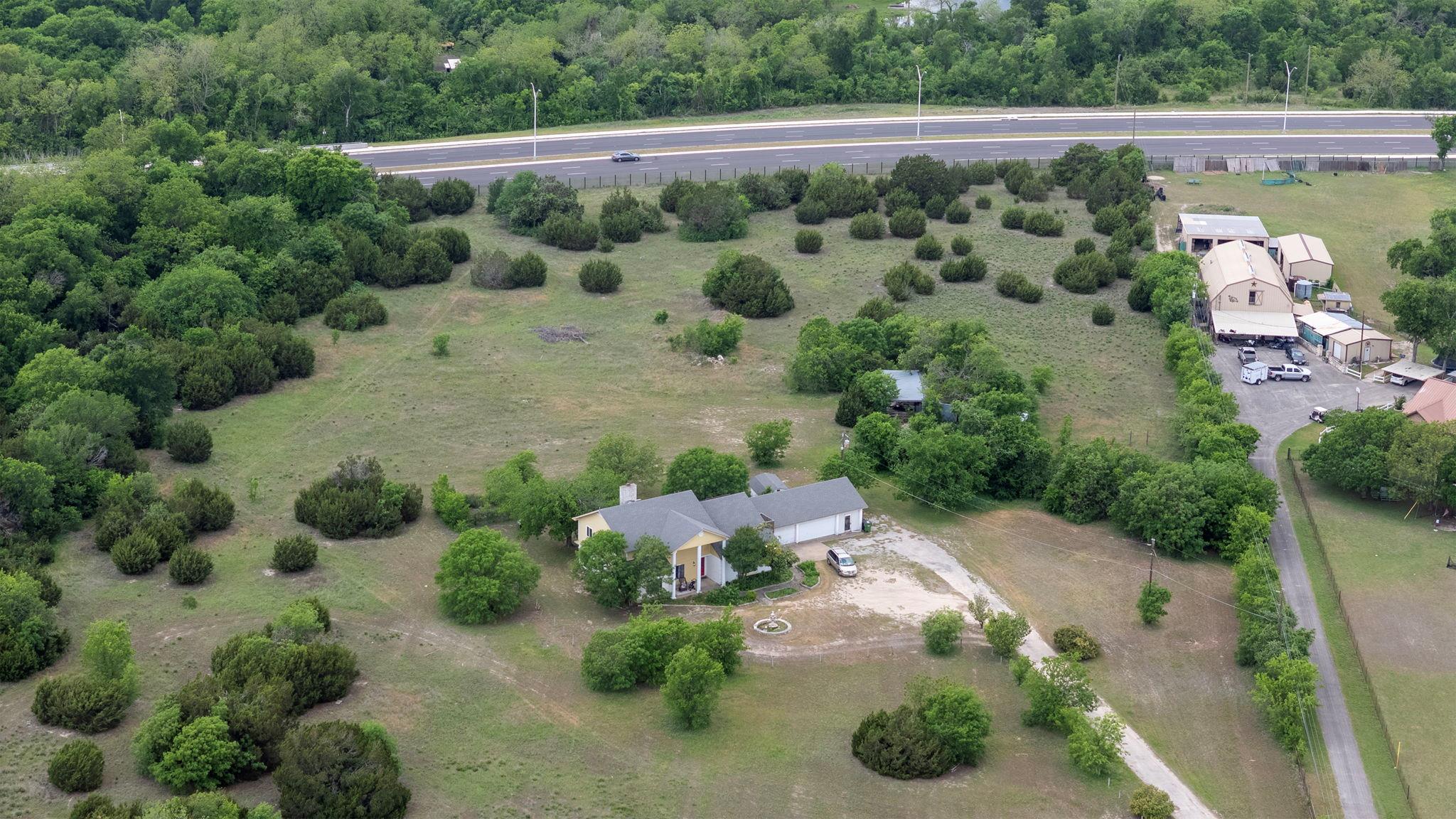 1294 Johnson Ln, Round Rock, TX 78665