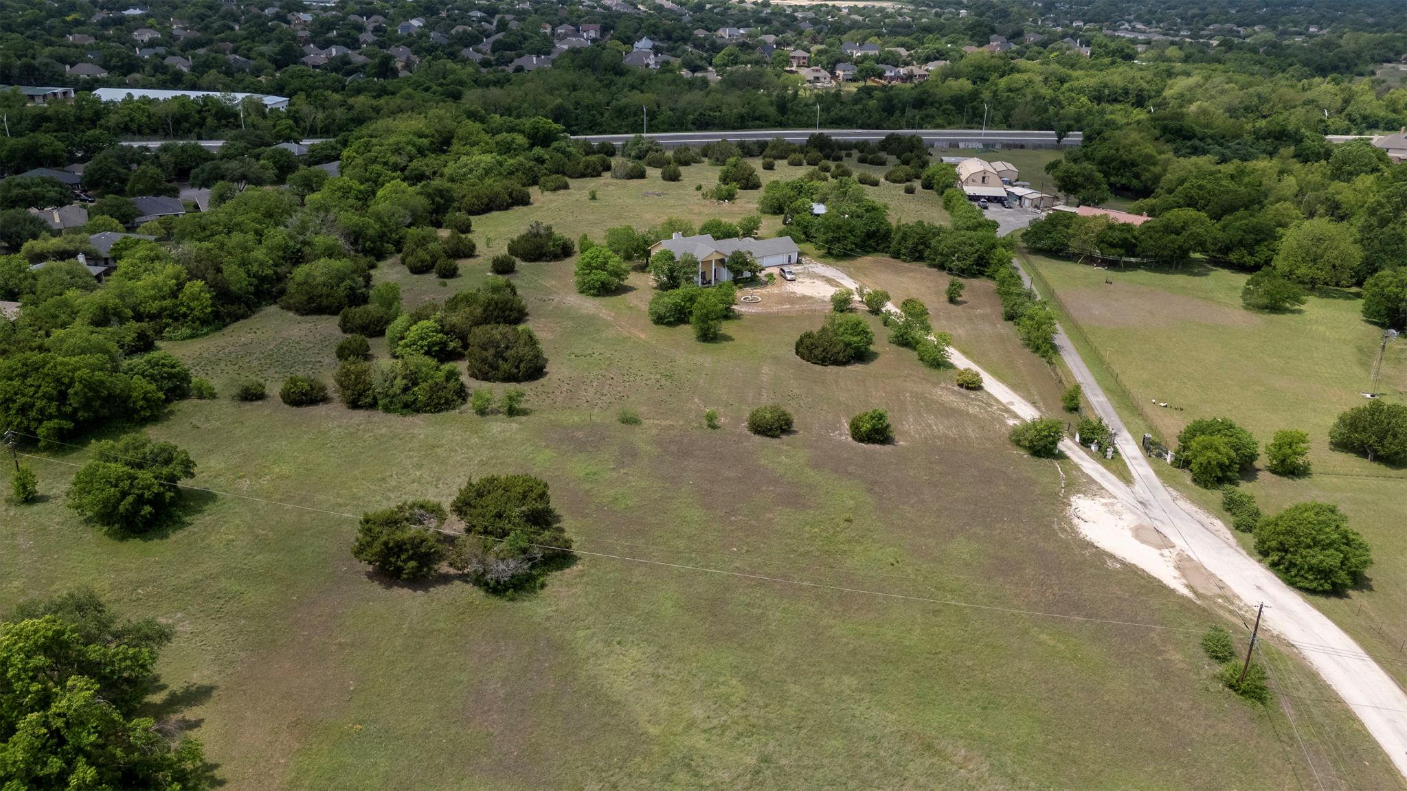 1294 Johnson Ln, Round Rock, TX 78665