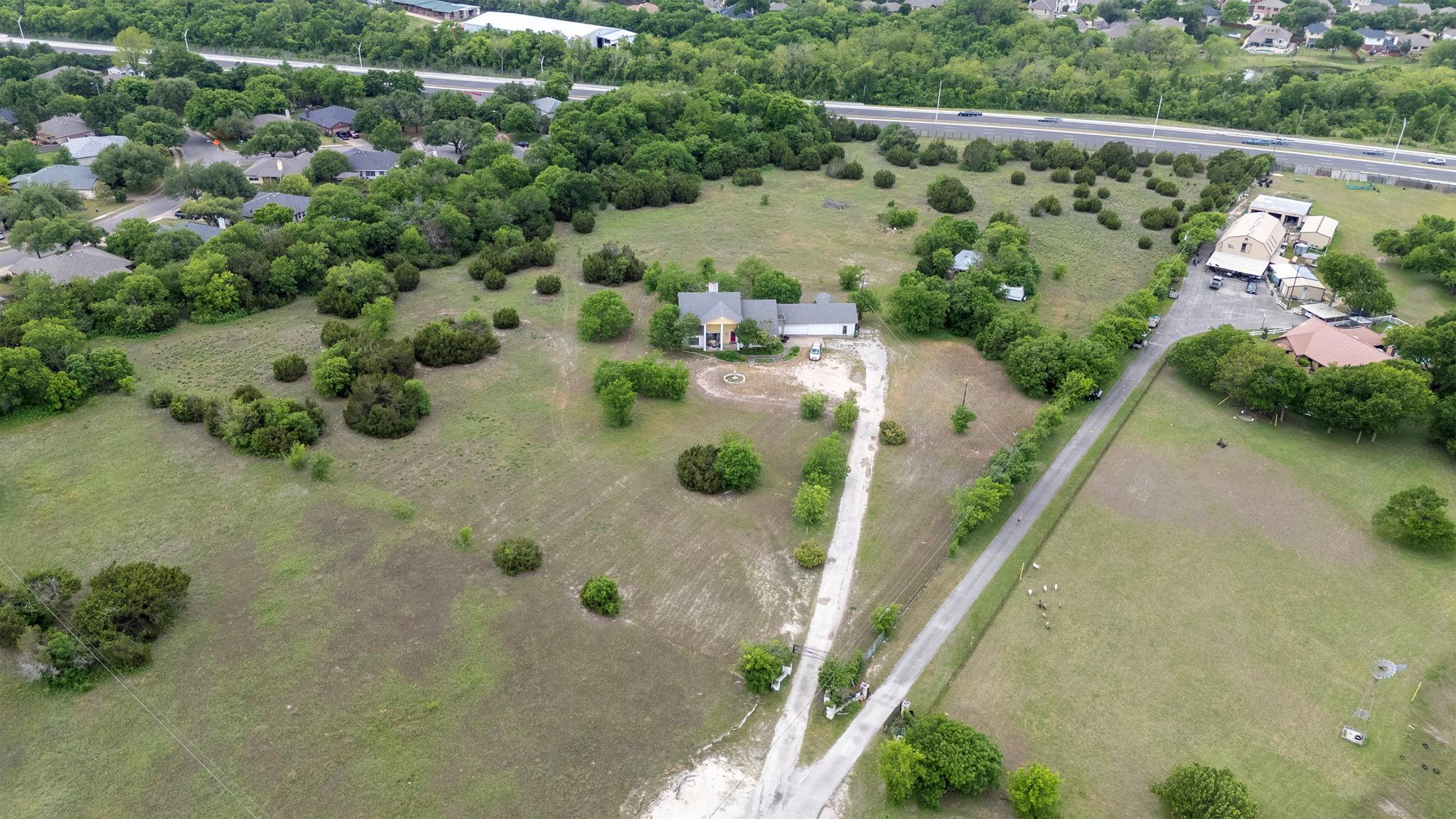 1294 Johnson Ln, Round Rock, TX 78665