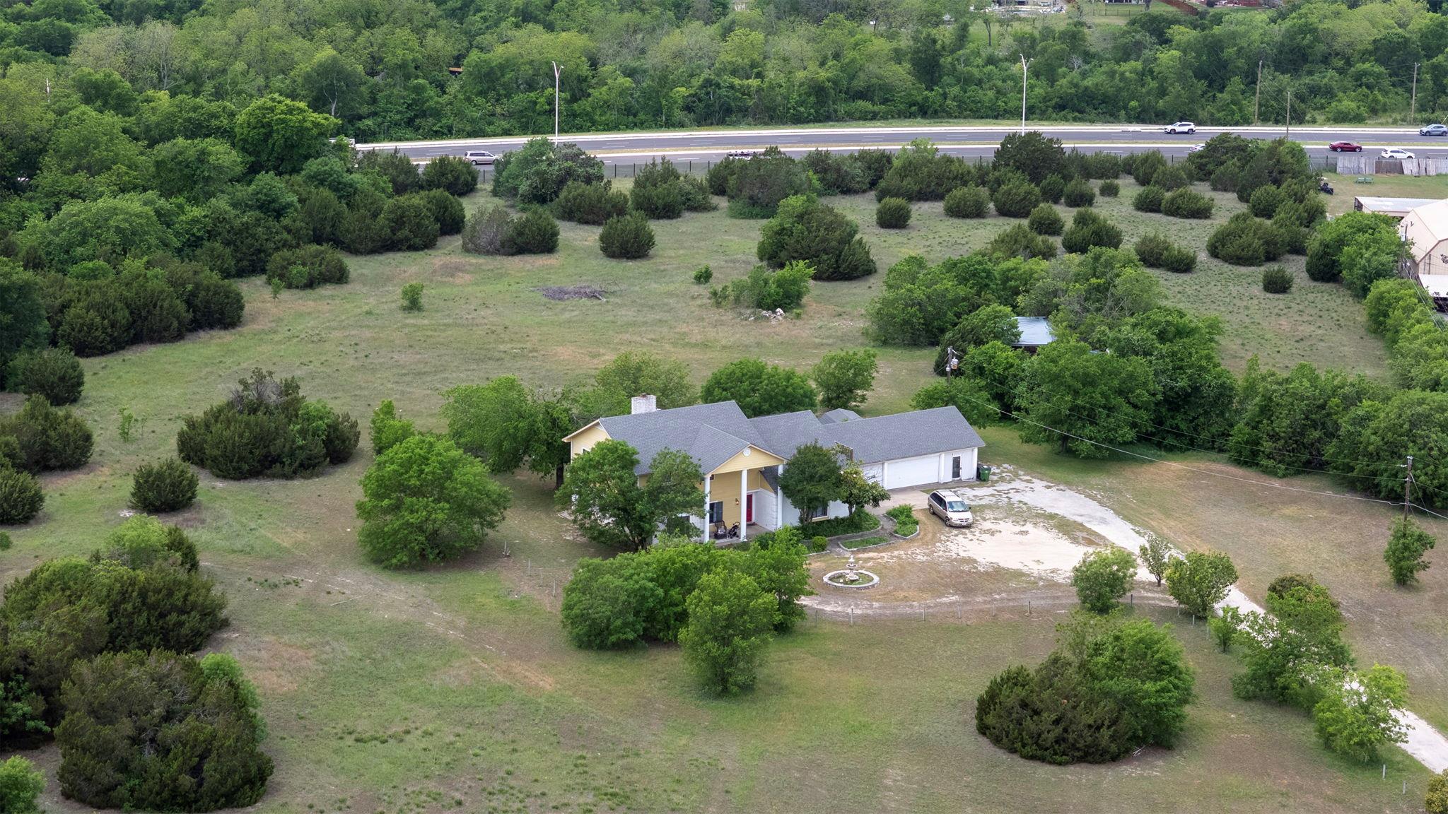 1294 Johnson Ln, Round Rock, TX 78665