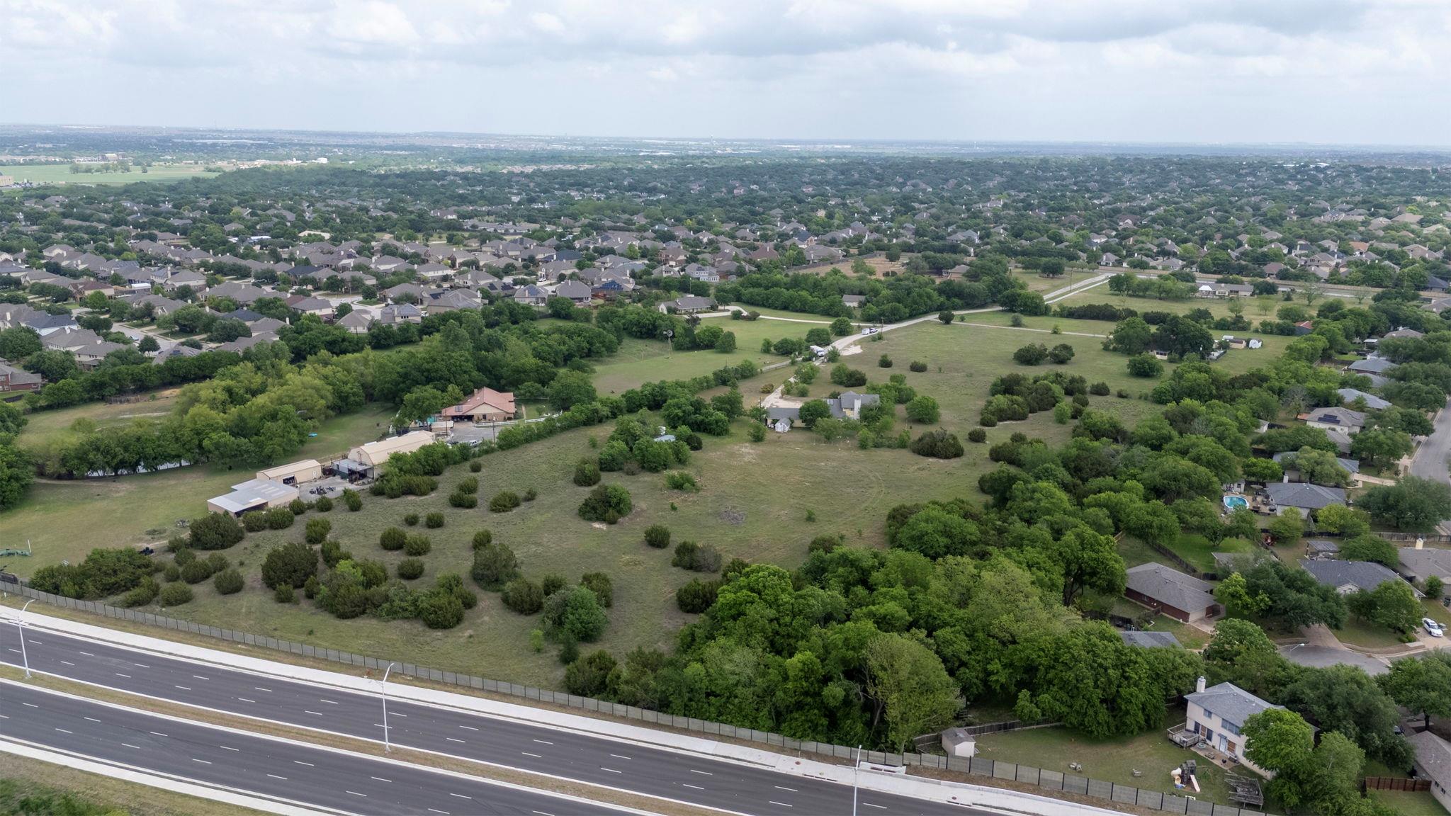 1294 Johnson Ln, Round Rock, TX 78665