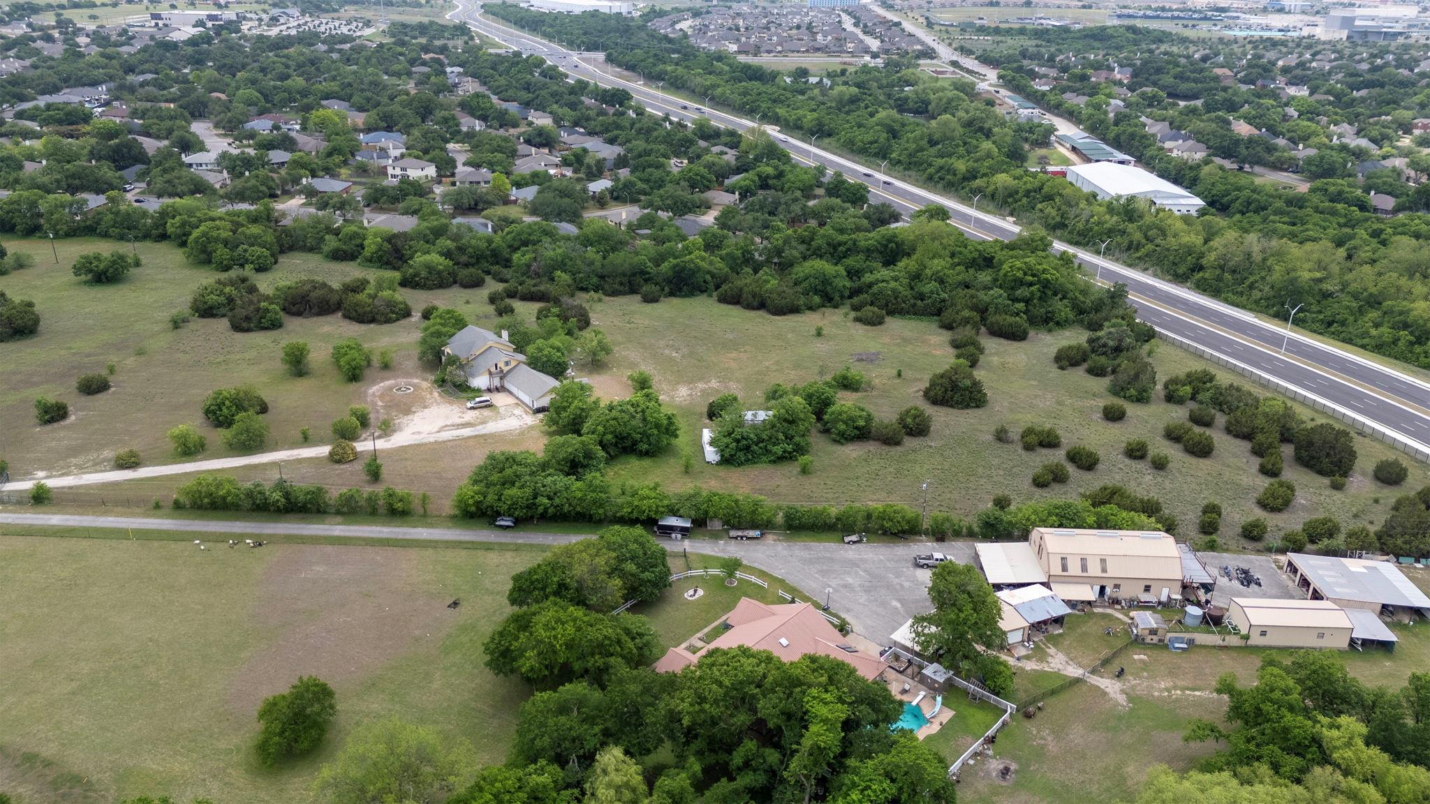 1294 Johnson Ln, Round Rock, TX 78665