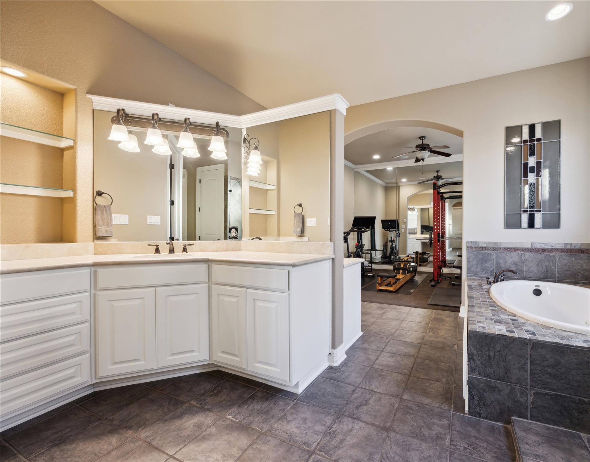 613 Horseback Holw, Austin, TX 78732