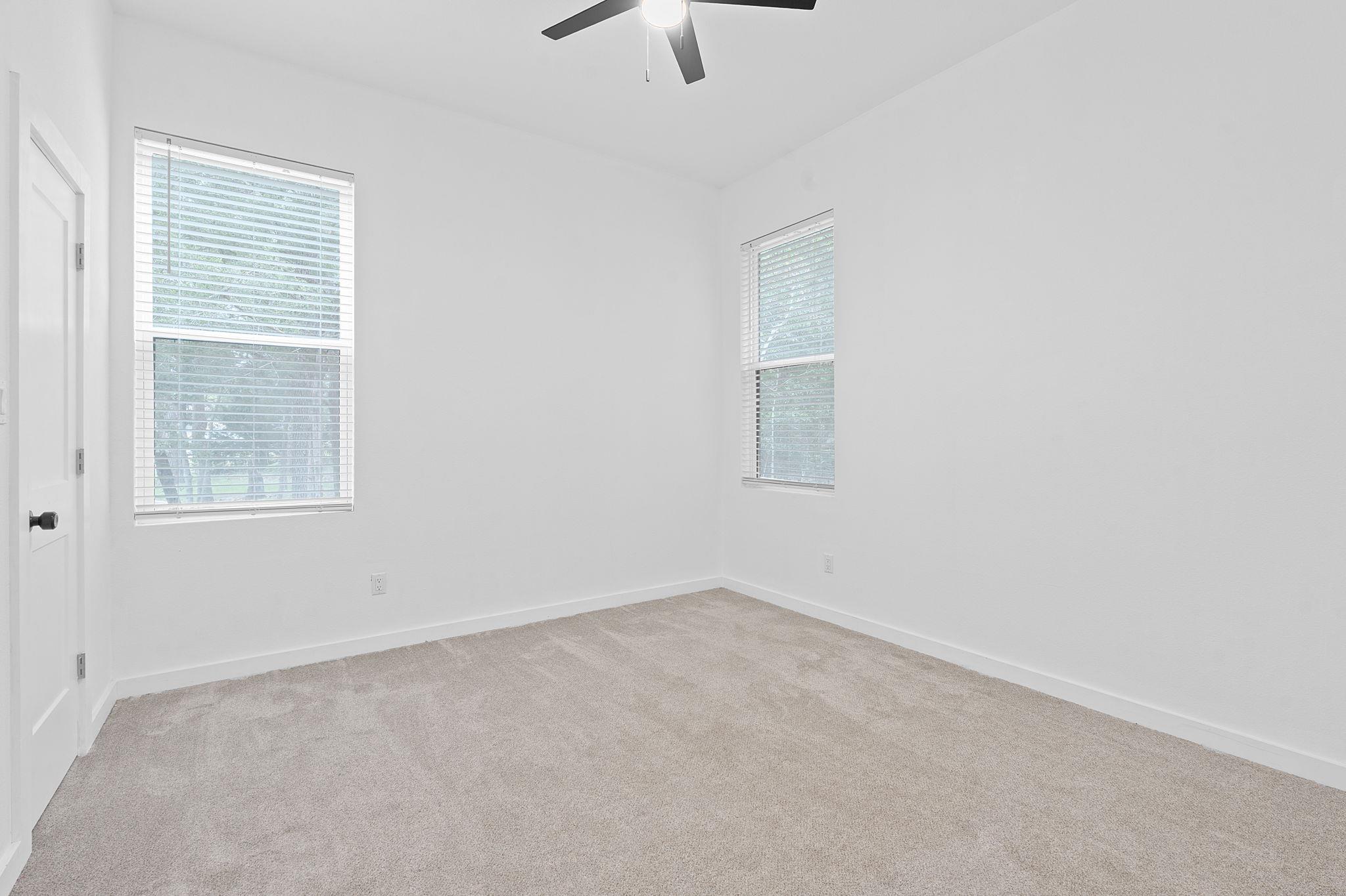 103 Mills Xing, Bastrop, TX 78602