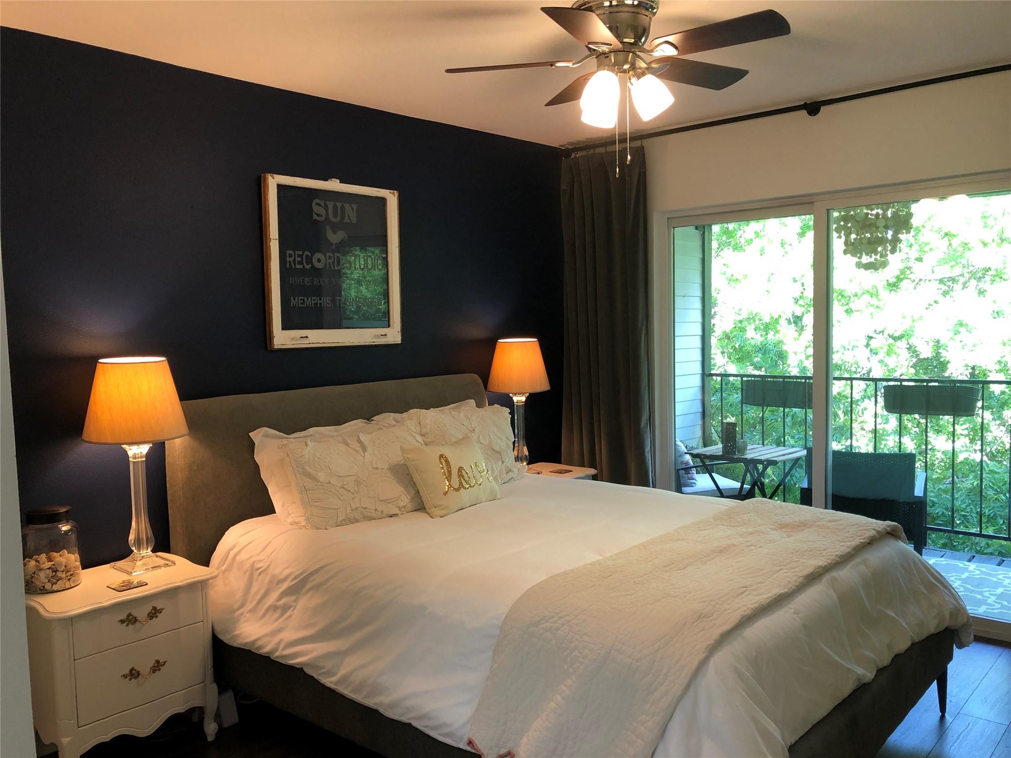 6409 Burns St # 306, Austin, TX 78752