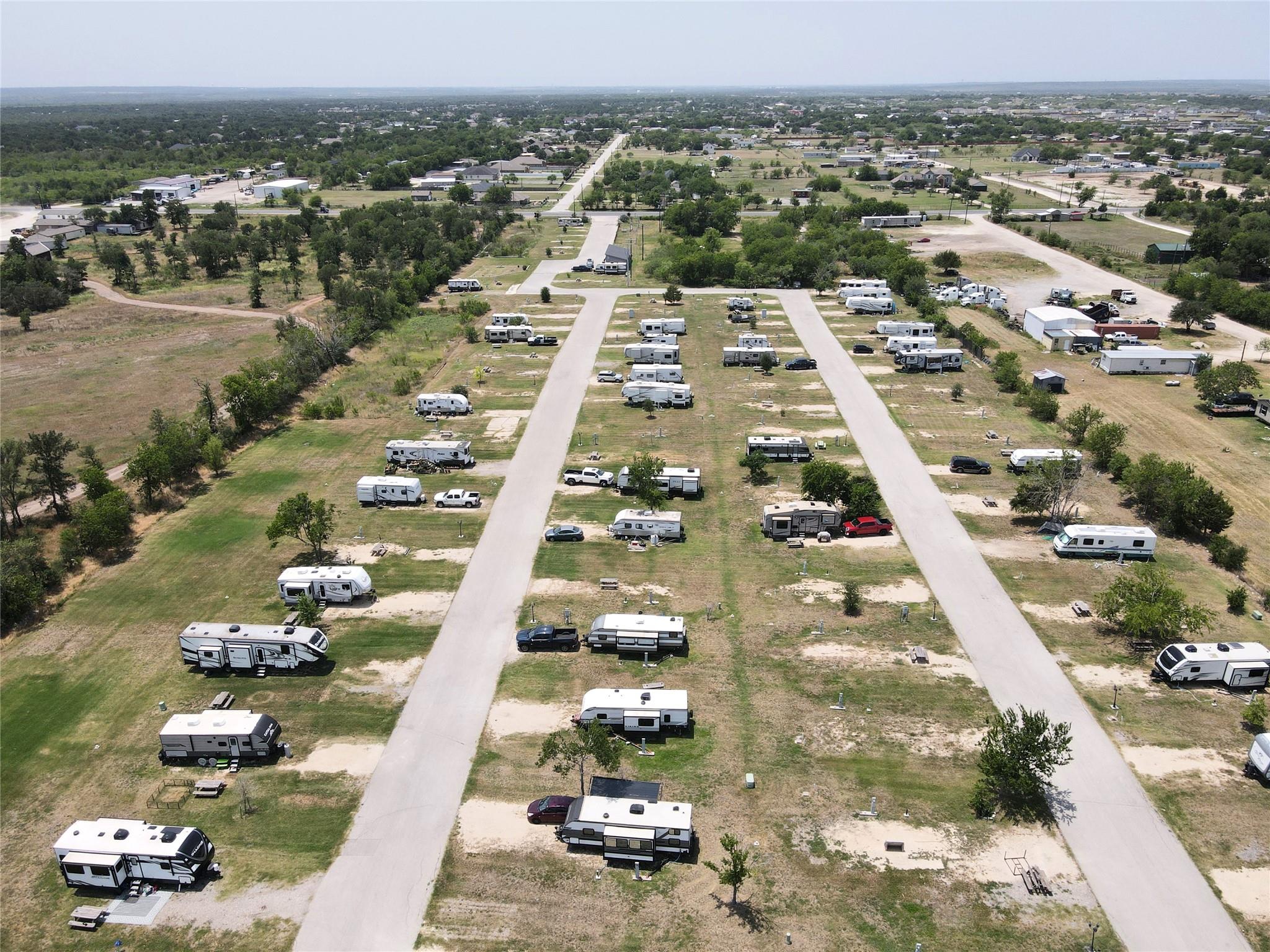 2750 Fm-812, Del Valle, TX 78617