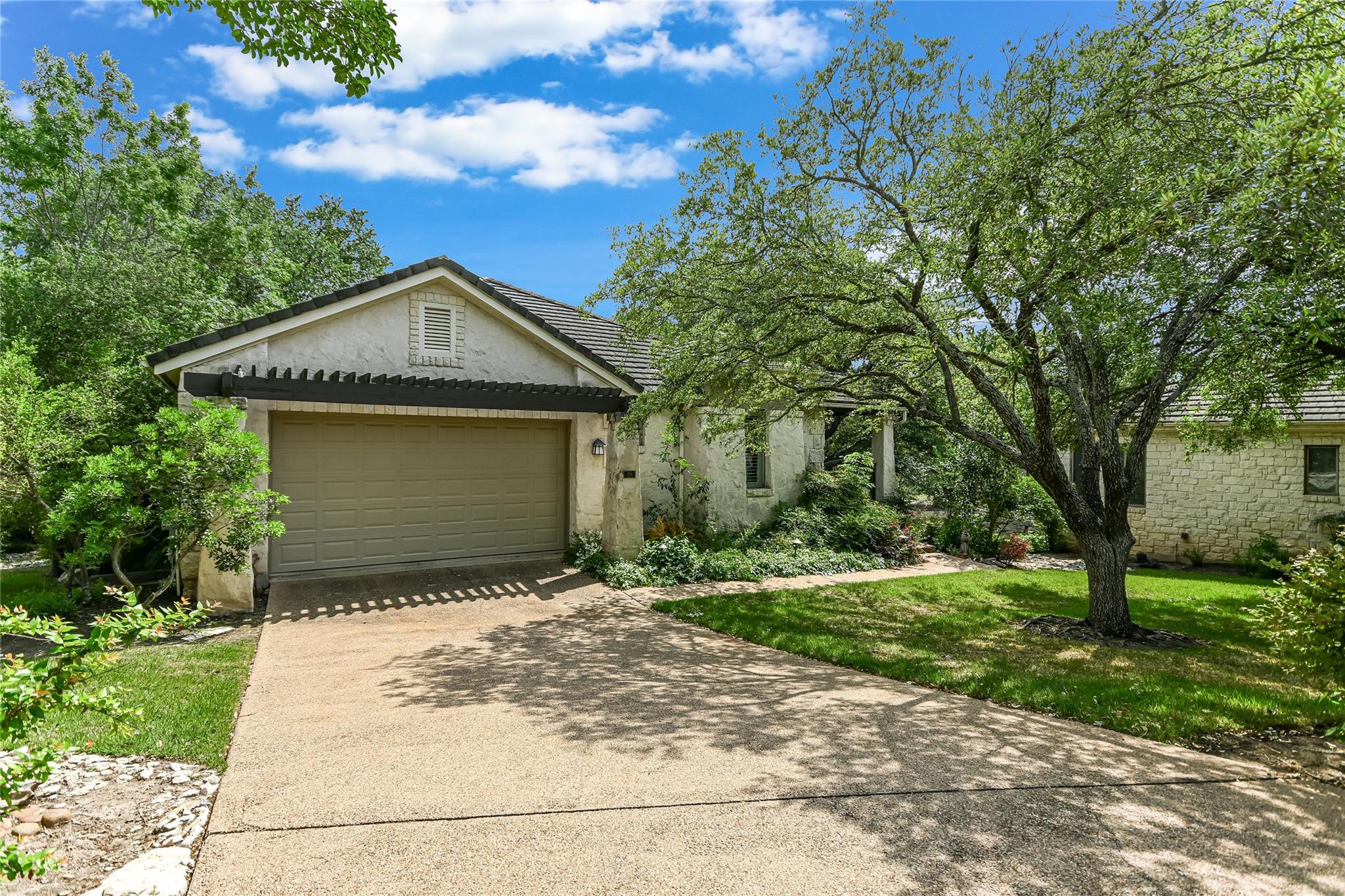 2305 Barton Creek Blvd # 28, Austin, TX 78735