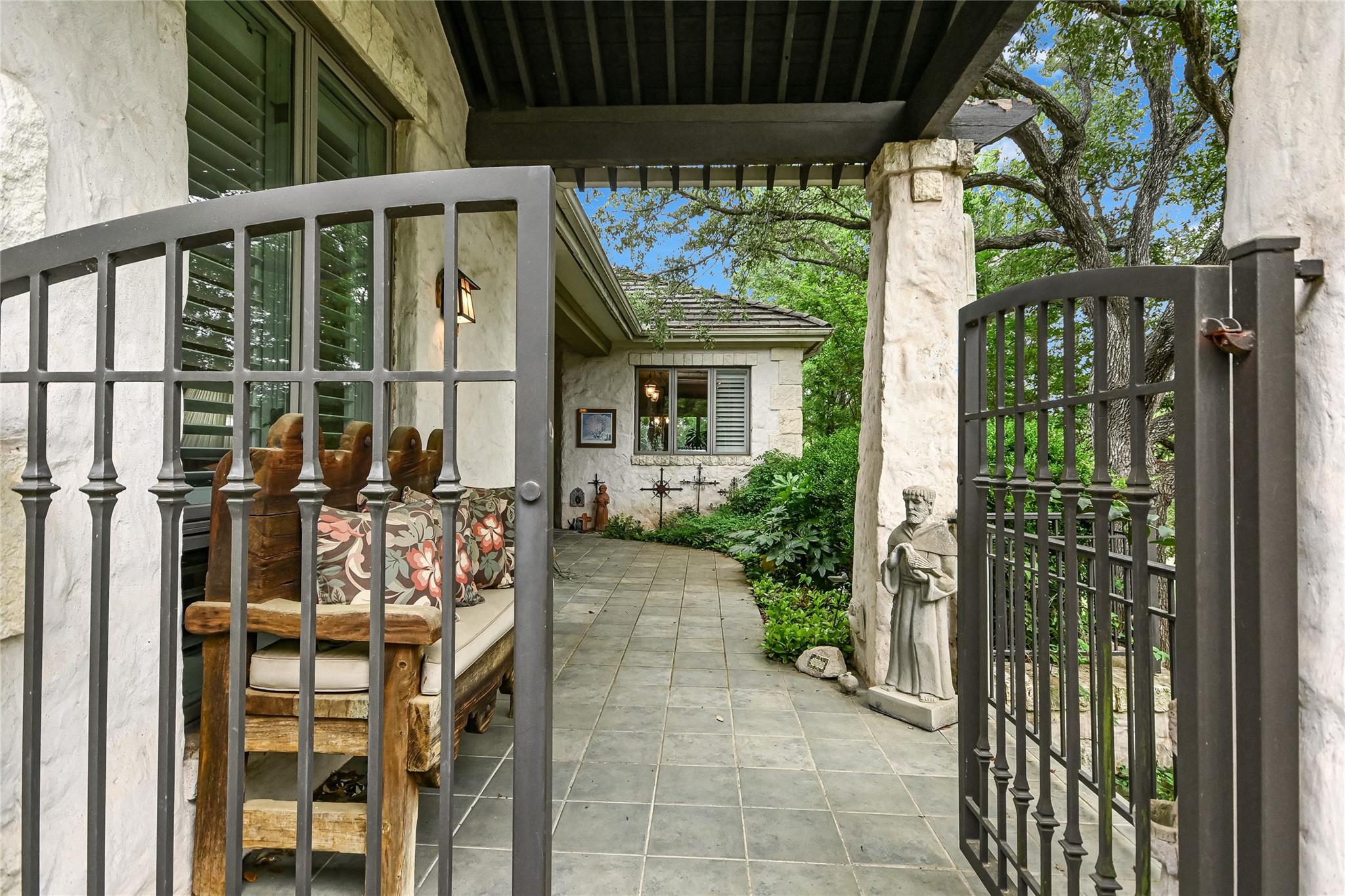 2305 Barton Creek Blvd # 28, Austin, TX 78735