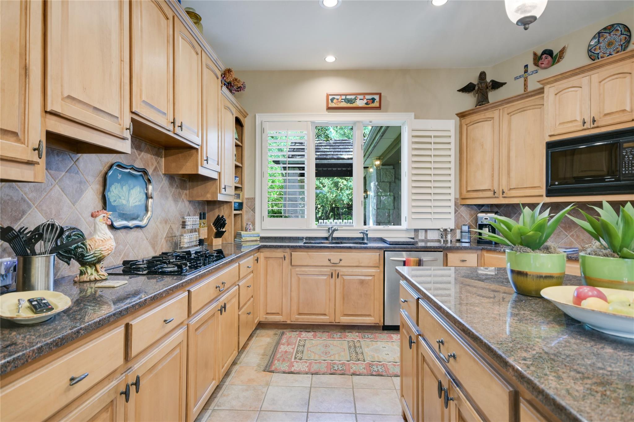 2305 Barton Creek Blvd # 28, Austin, TX 78735