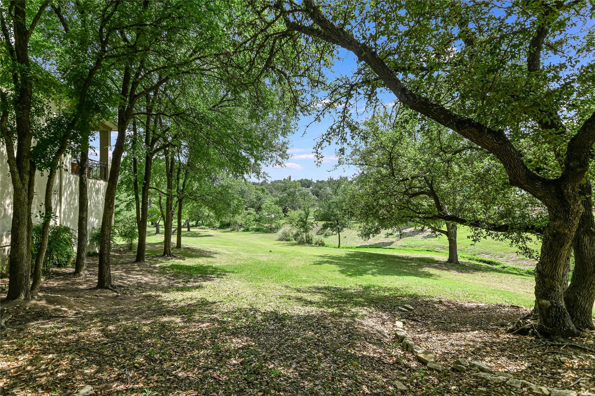 2305 Barton Creek Blvd # 28, Austin, TX 78735