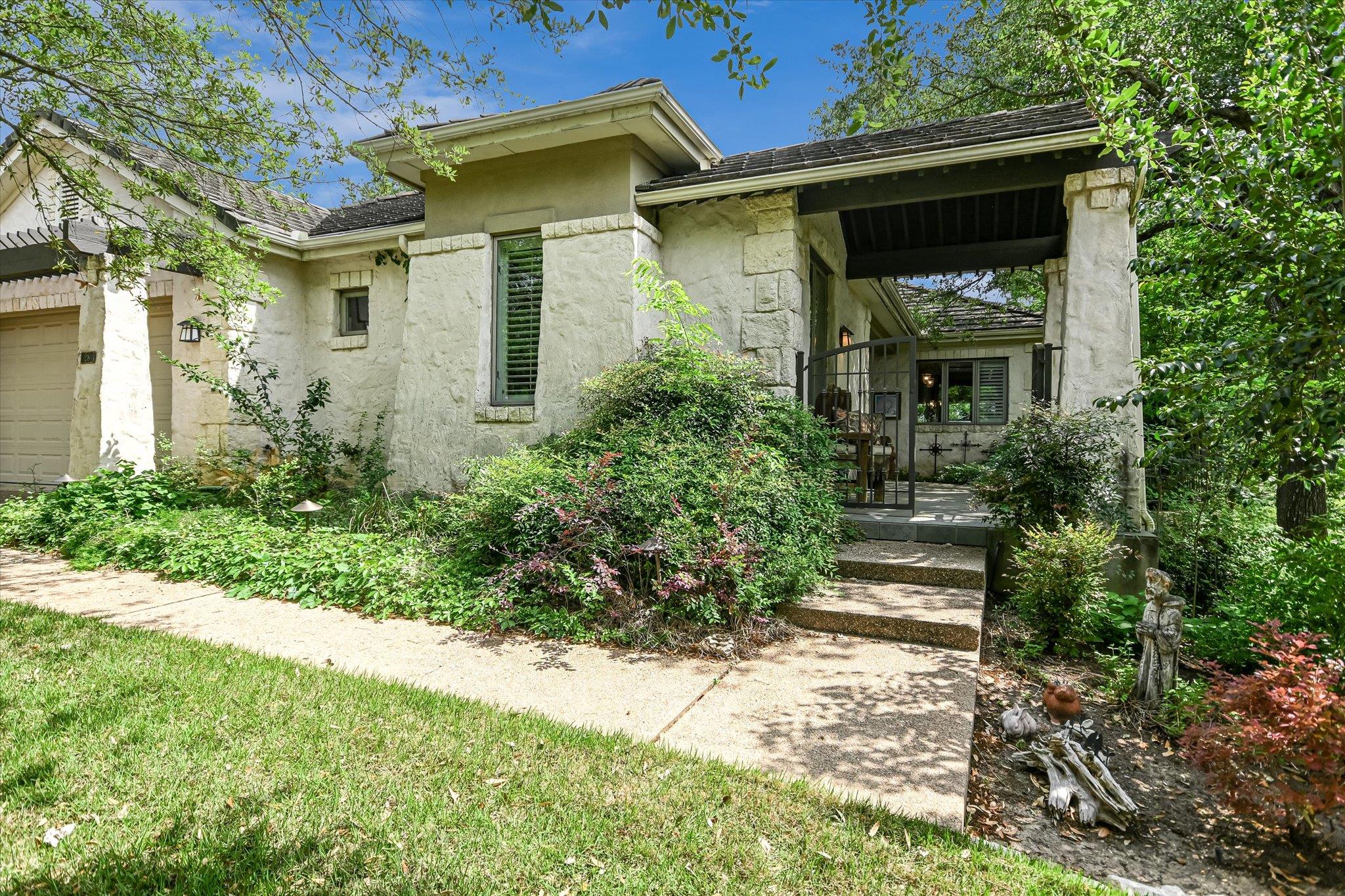 2305 Barton Creek Blvd # 28, Austin, TX 78735
