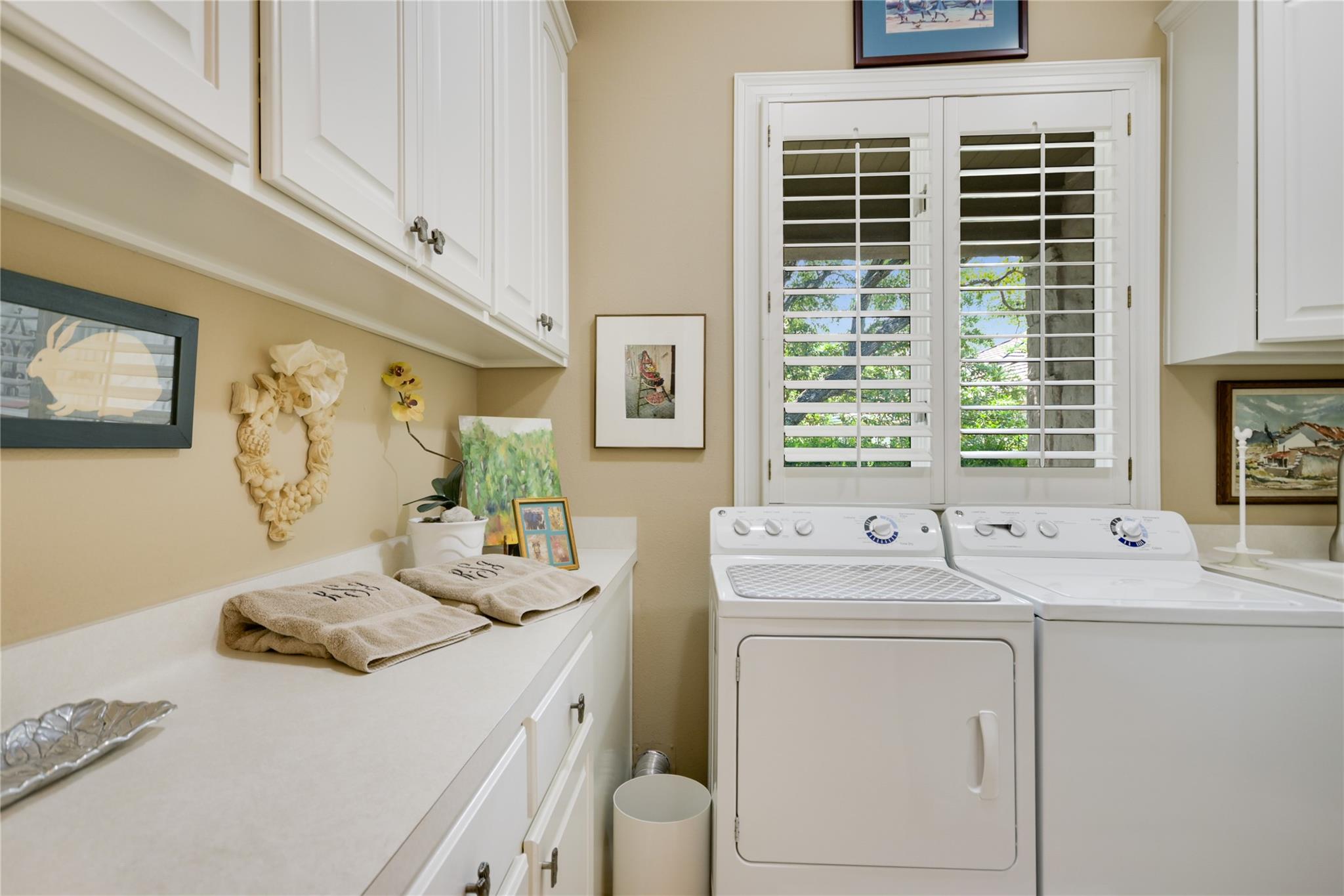2305 Barton Creek Blvd # 28, Austin, TX 78735