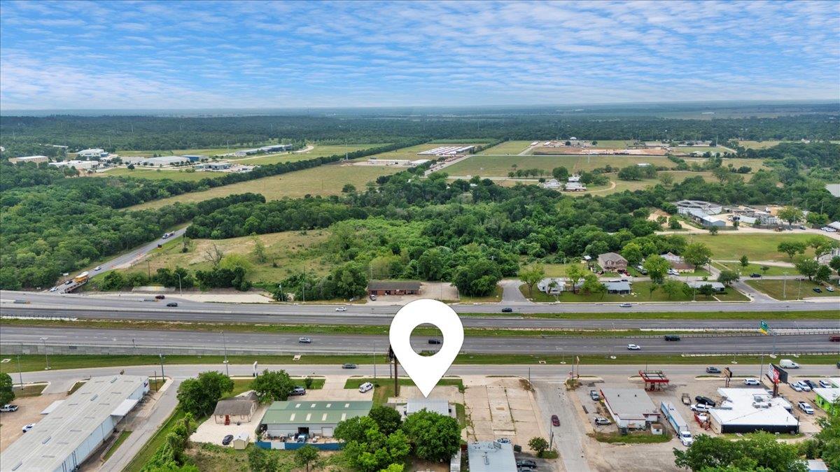 1002 College St, Bastrop, TX 78602