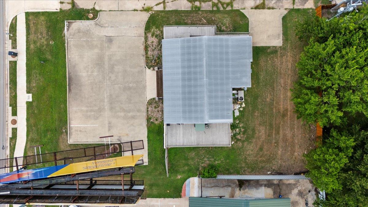 1002 College St, Bastrop, TX 78602