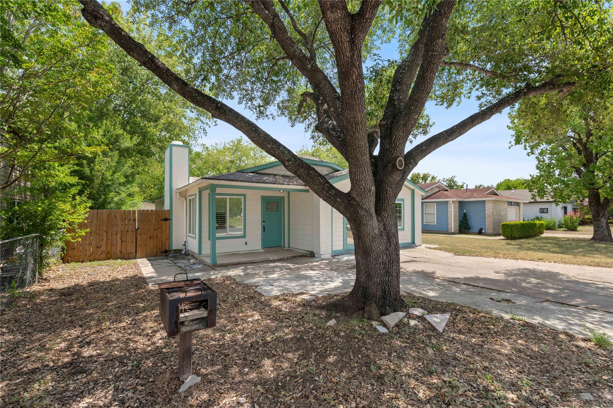 6807 Trendal Ln, Austin, TX 78744