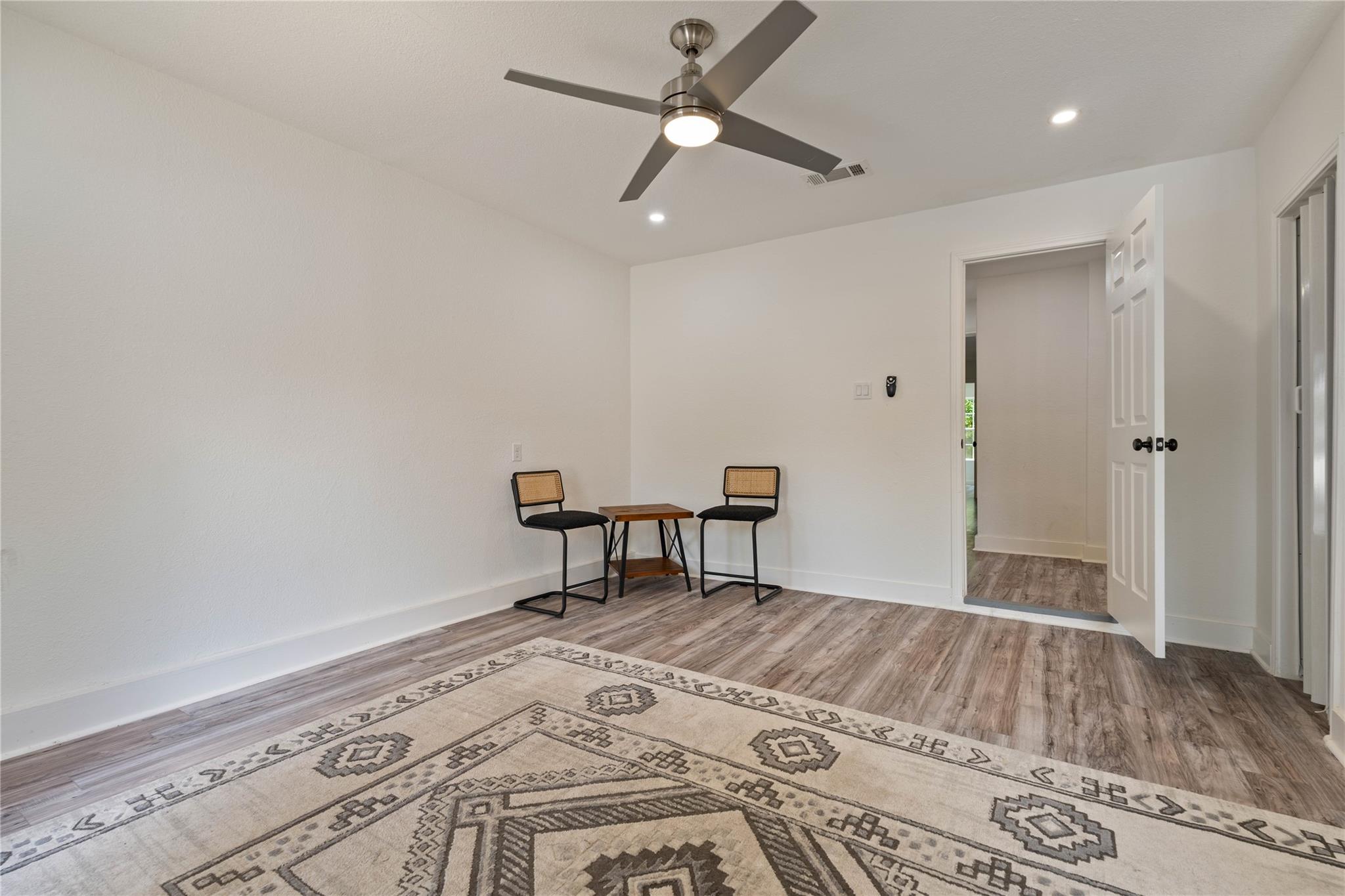 6807 Trendal Ln, Austin, TX 78744