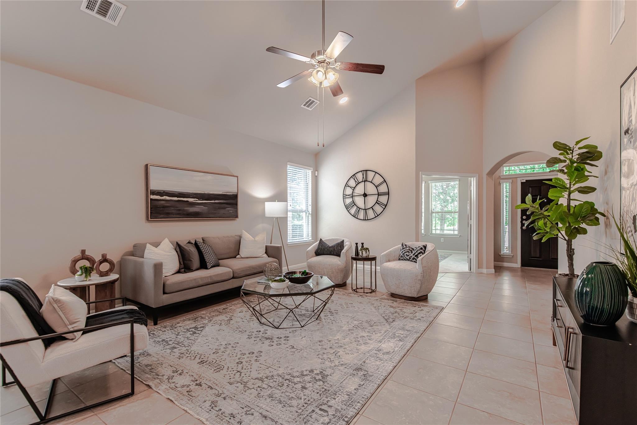 632 Schefer St, Leander, TX 78641