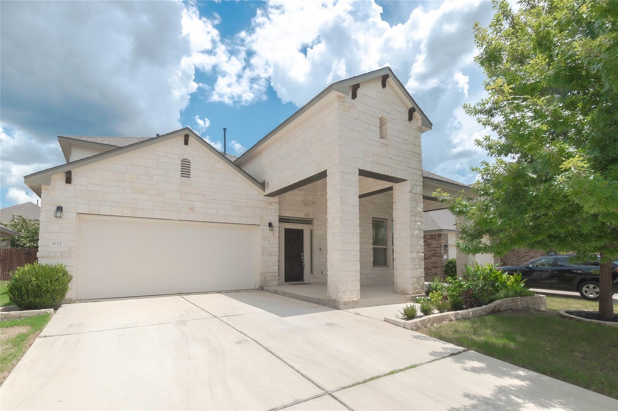 632 Schefer St, Leander, TX 78641