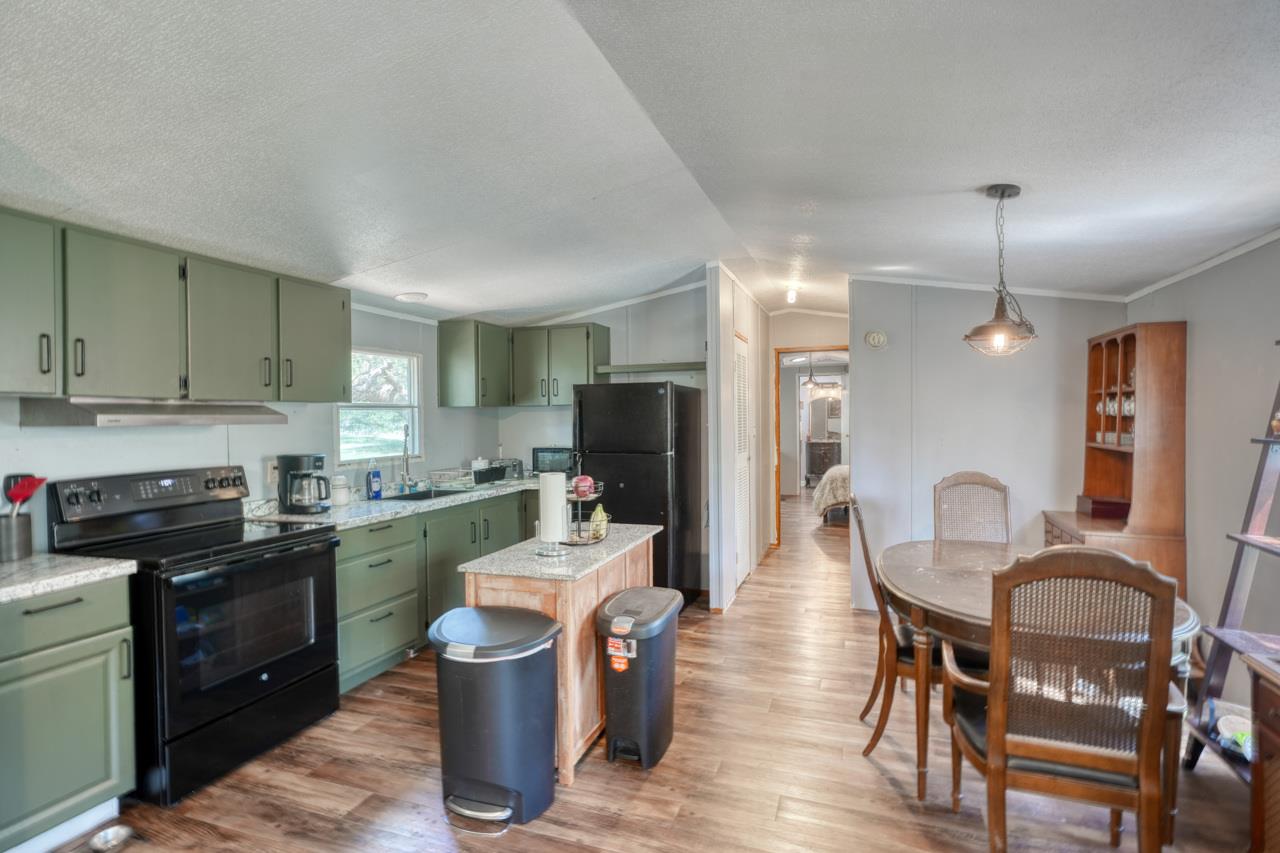 545 County Road 258, Bertram, TX 78605